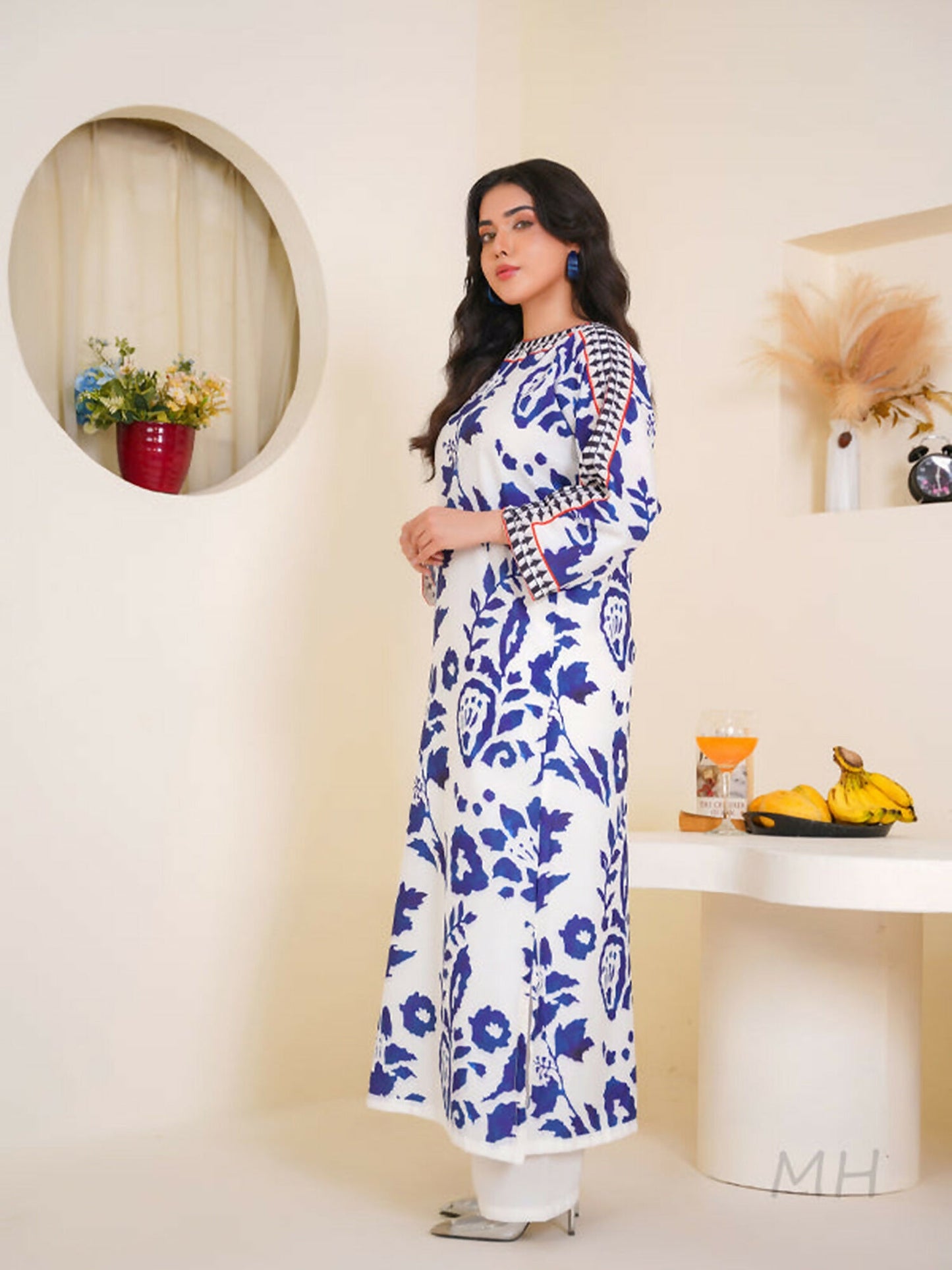 MH Cloth House Poly Lawn Printed Stitched 2-Piece Suit-Mahrokh