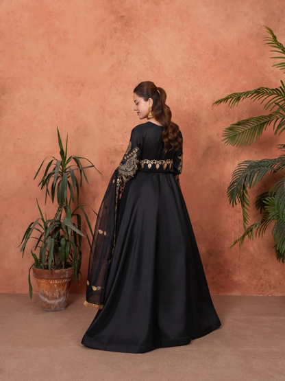Stylish Collection Majeste Silk Embroidered Maxi-Zuri Black