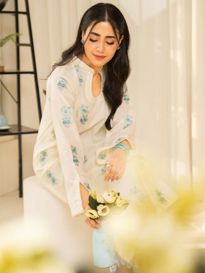 Mannat Clothing Summer Basics'25 Lawn Embroidered Stitched Suit-SB2020013