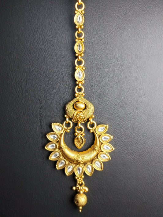 H&A Jewellery Maang Tikka