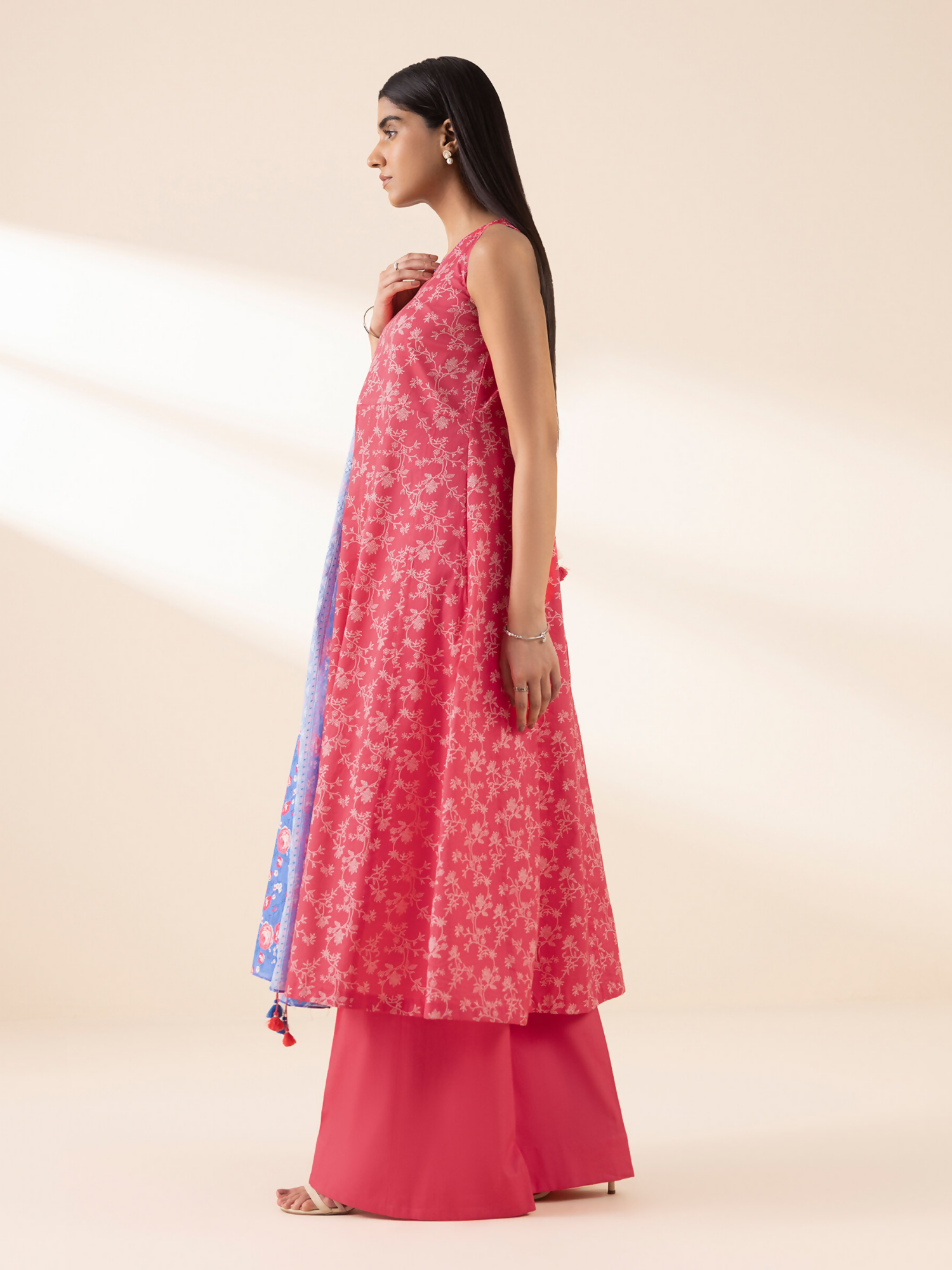 Sapphire Lawn Printed Unstitched 3-Piece Suit