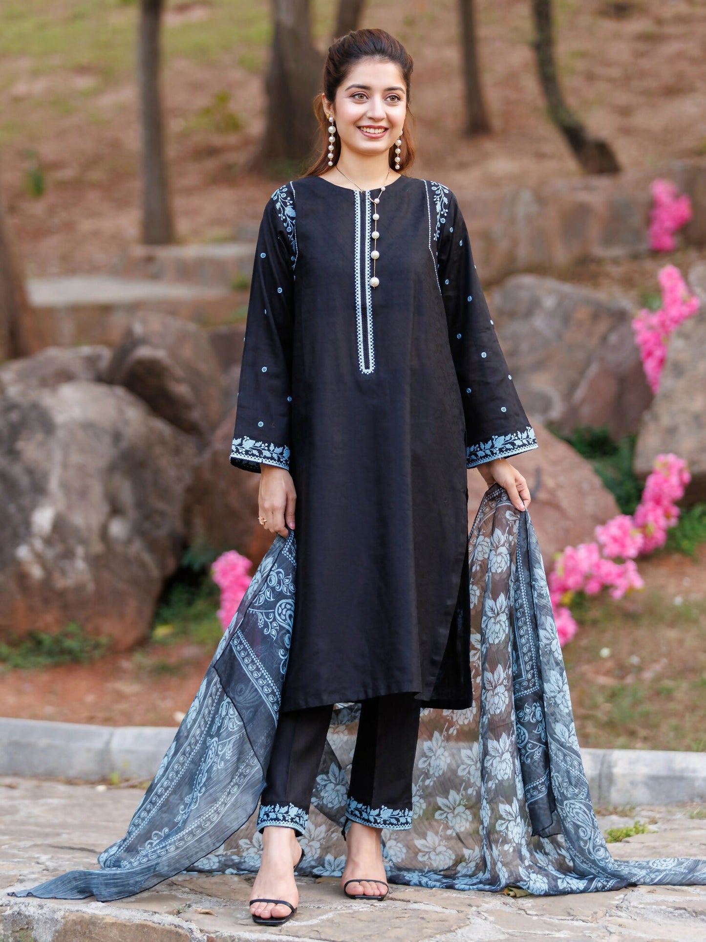 MAK Fashion Doria Cotton Lawn Embroidered Stitched 3-Piece Suit-Moonlight