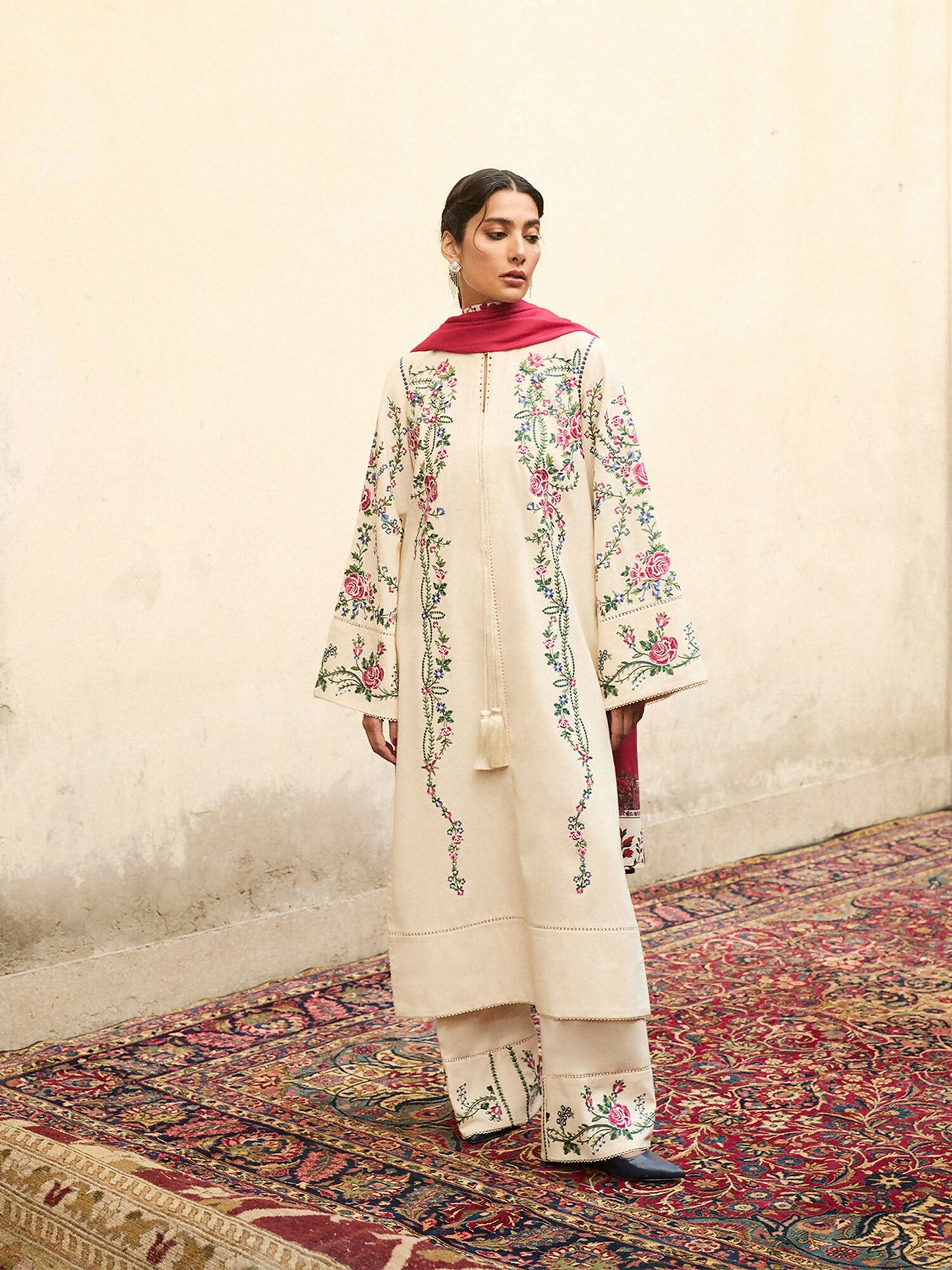 Jugnu by Hussain Rehar Karandi AW 25 - Edit III Embroidered Unstitched 3-Piece Suit-Zura