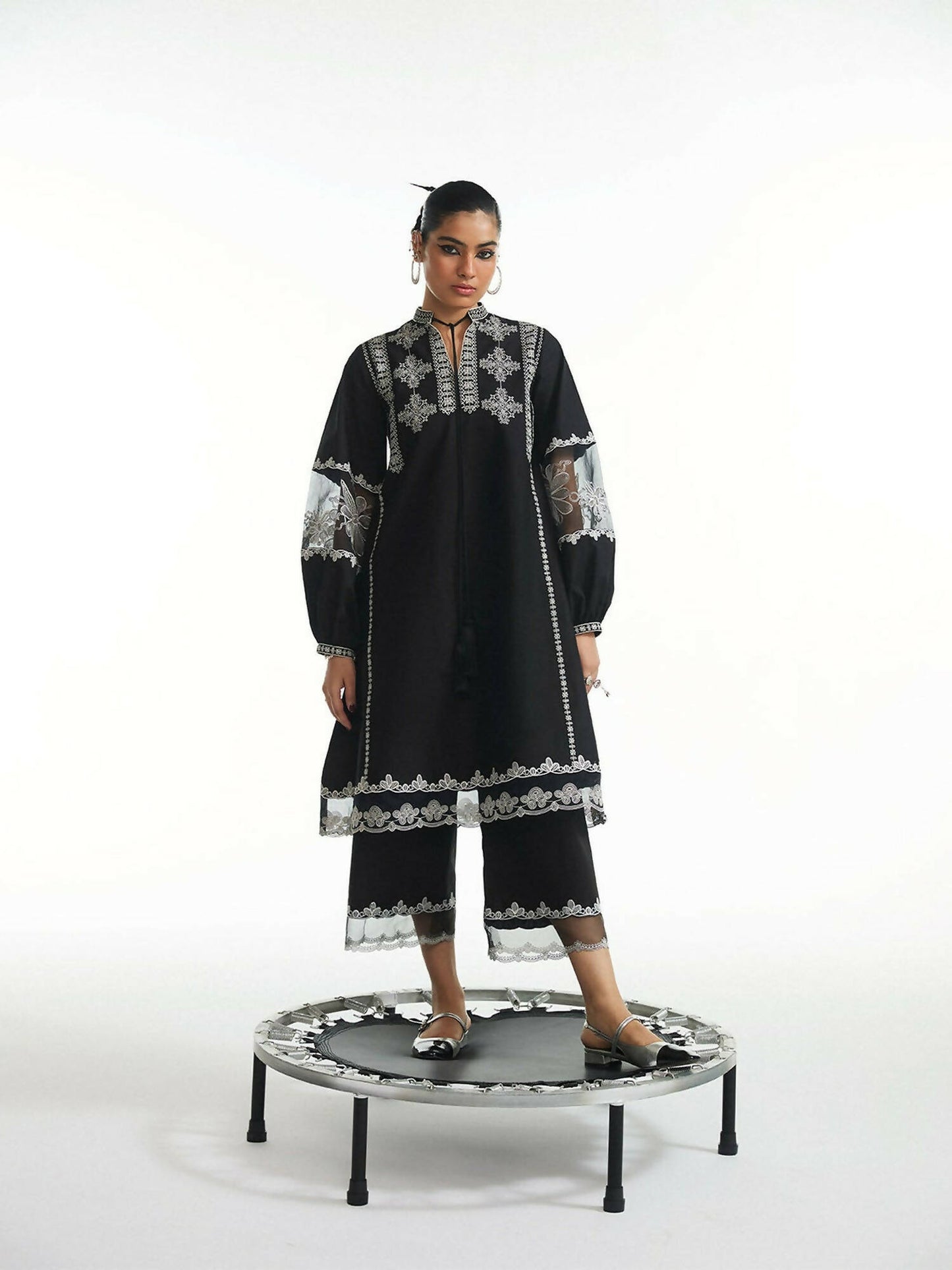 Jugnu by Hussain Rehar Silk Printed Scarf-Yuri