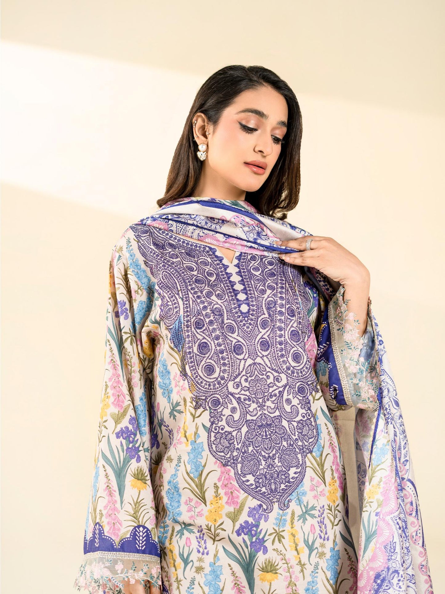 Rabazka Blended Lawn Printed Unstitched 2-Piece Suit-WUS-PELW-S26-2P-02