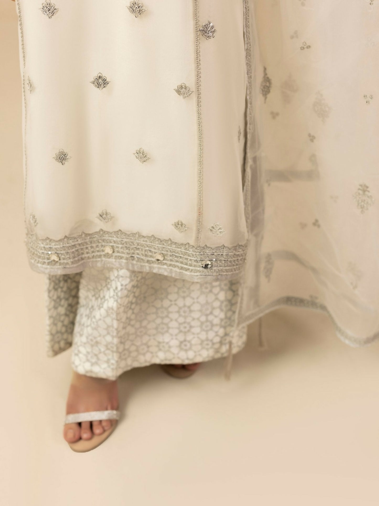 Shurooq Garden Of Dreams Organza Embroidered Stitched 3-Piece Suit-Jasmine