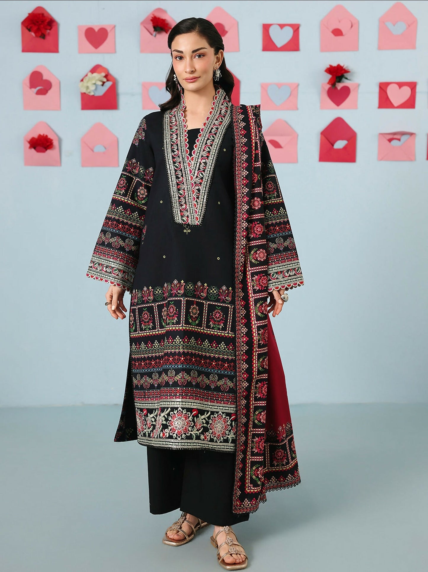 Mahnur Anaya Vol.2 Lawn Embroidered Stitched 3-Piece Suit-AN-2-15