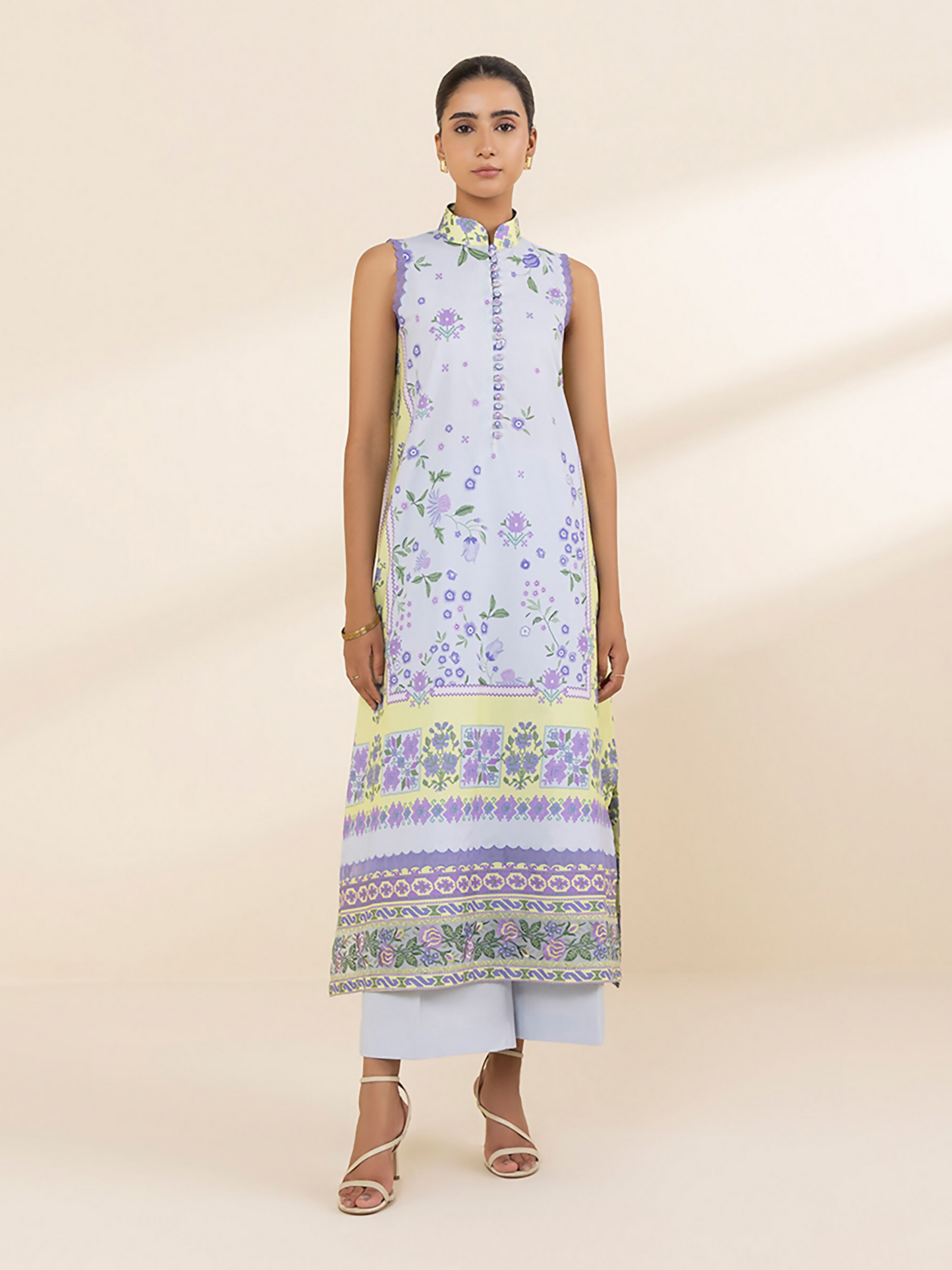 Sapphire Lawn Embroidered Unstitched 2-Piece Suit