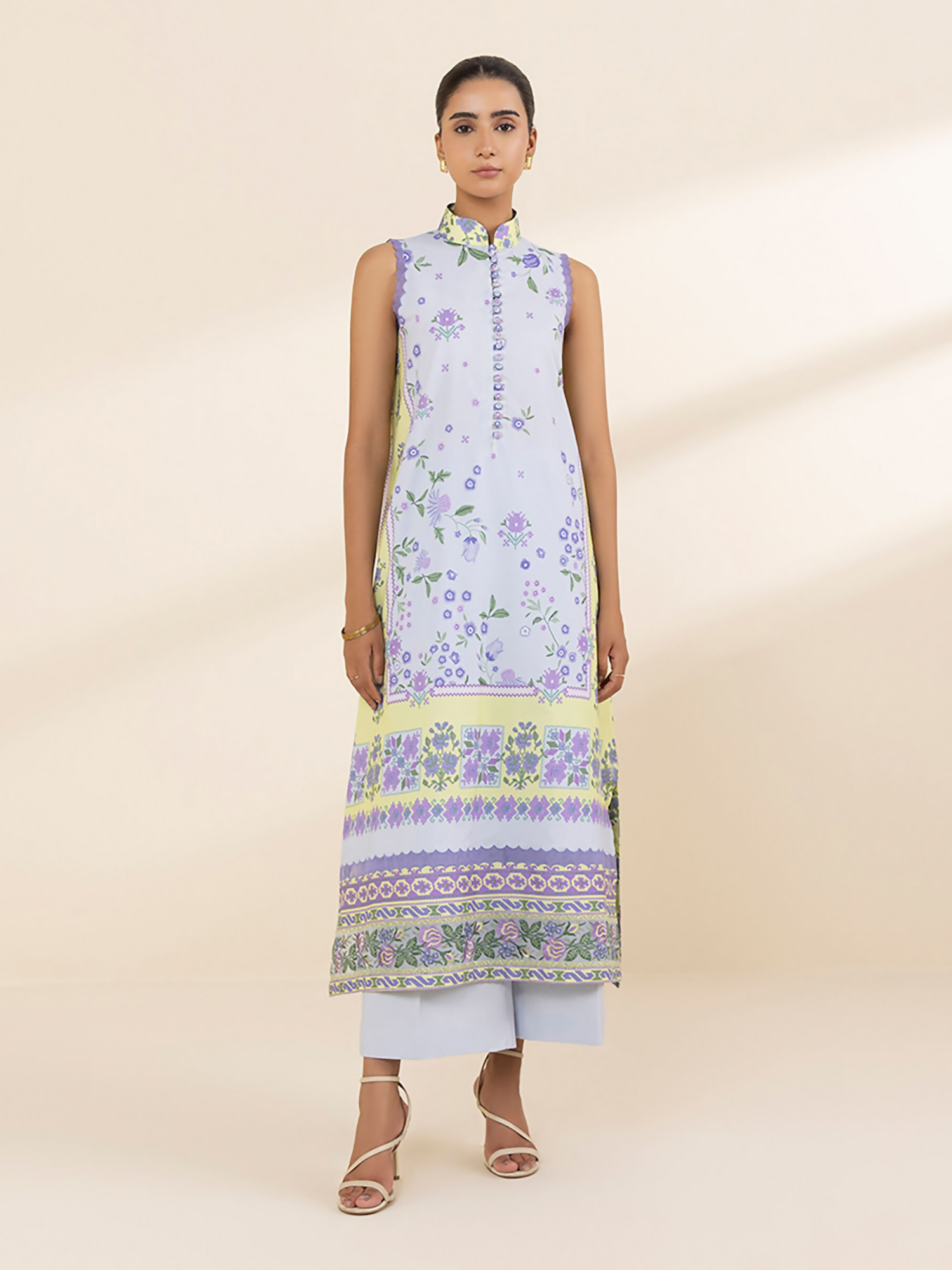 Sapphire Lawn Embroidered Unstitched 2-Piece Suit