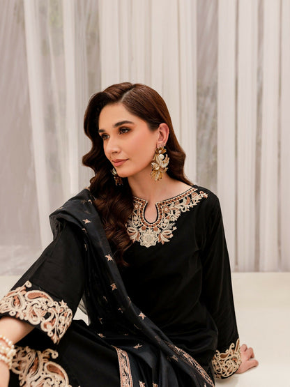 Panache Apparel Lawn Embroidered Stitched 2-Piece Suit-Coco