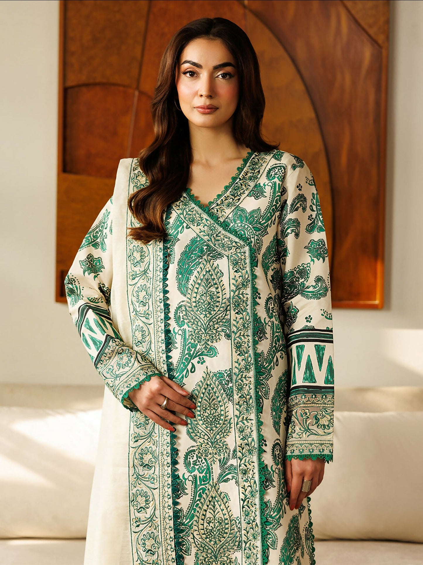 Mahnur Leila Lawn'26 Embroidered Stitched 3-Piece Suit-L-14