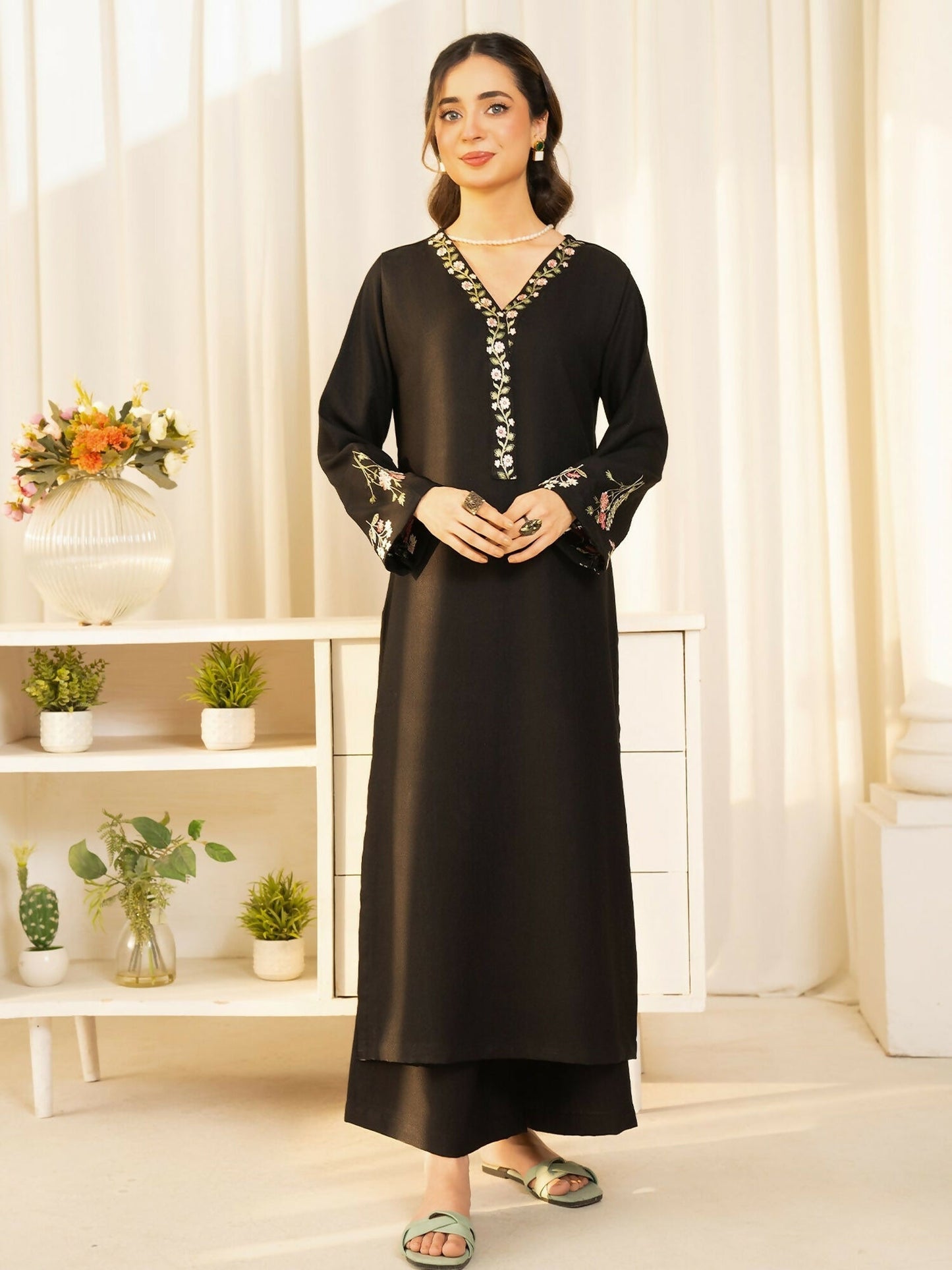 Mannat Clothing Summer Basics'25 Lawn Embroidered Stitched Suit-SB2020019