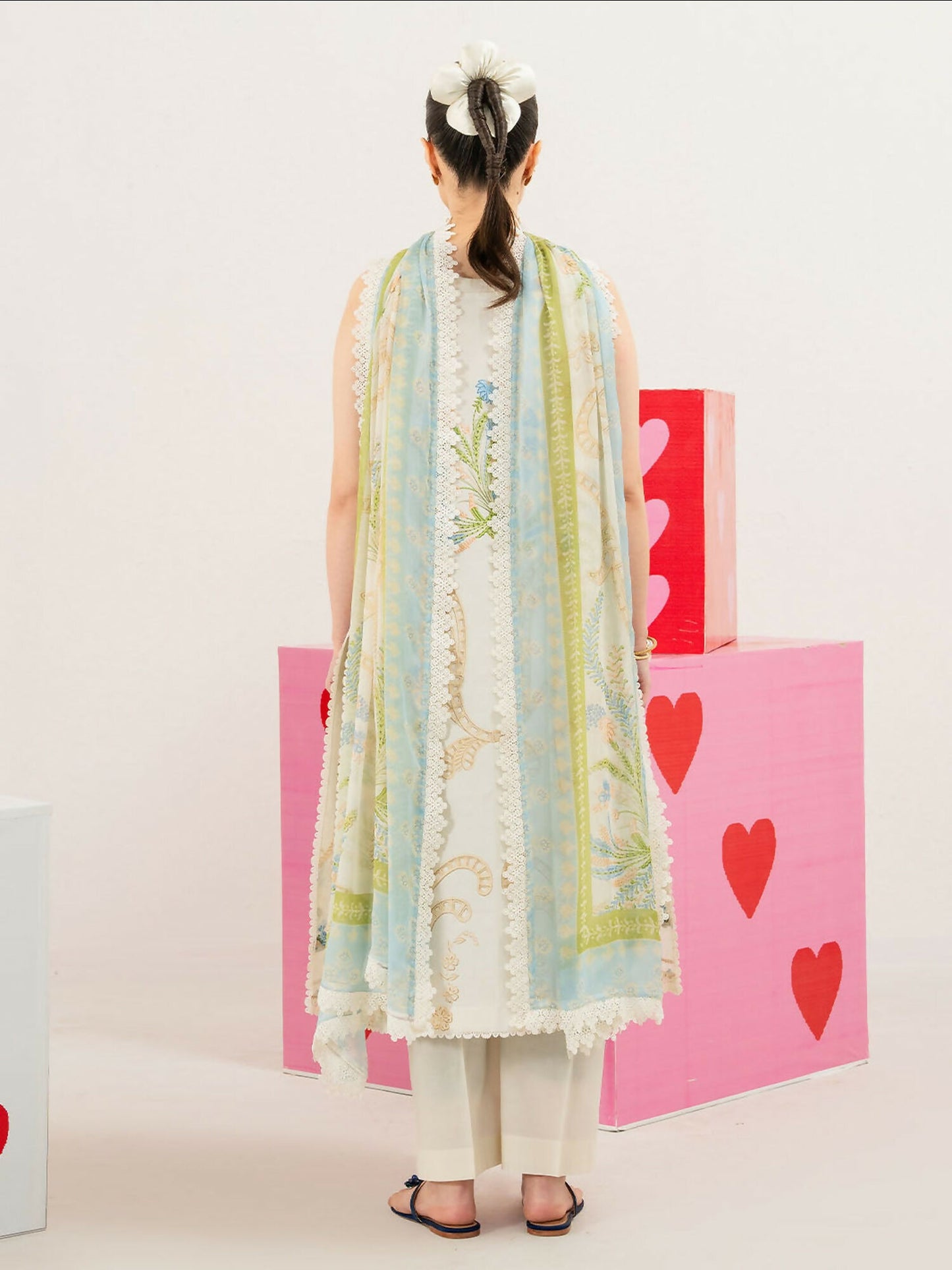 Mahnur Anaya Lawn Vol-1 Embroidered Unstitched 3-Piece Suit-ANA-010