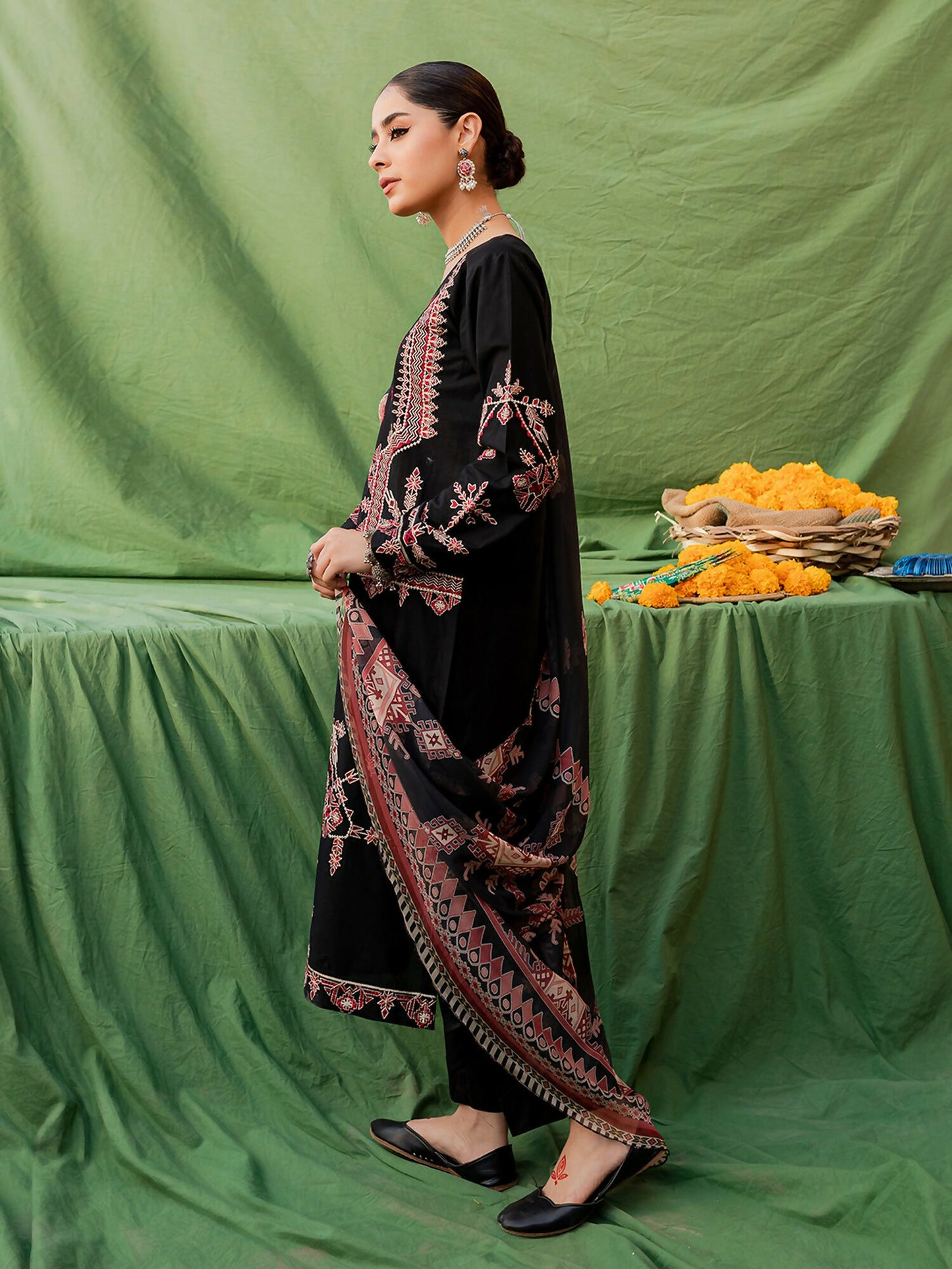 Mannat Clothing Silk Printed Dupatta-Nagma