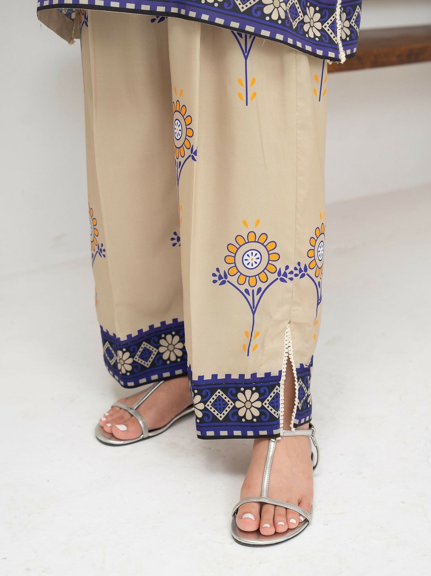 Panache Apparel Florise Lawn Printed Co-Ord Set-Zyric