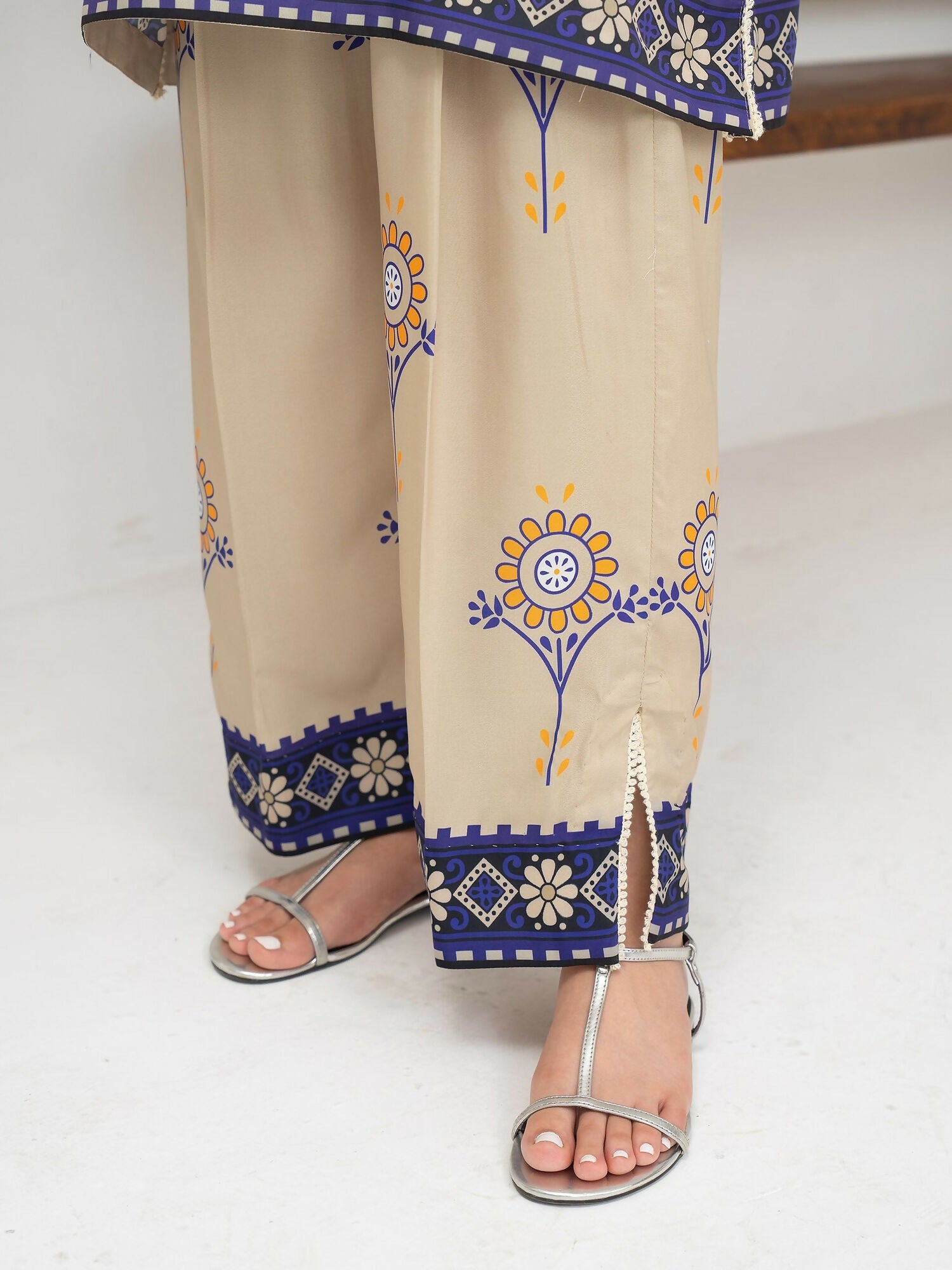 Panache Apparel Florise Lawn Printed Co-Ord Set-Zyric