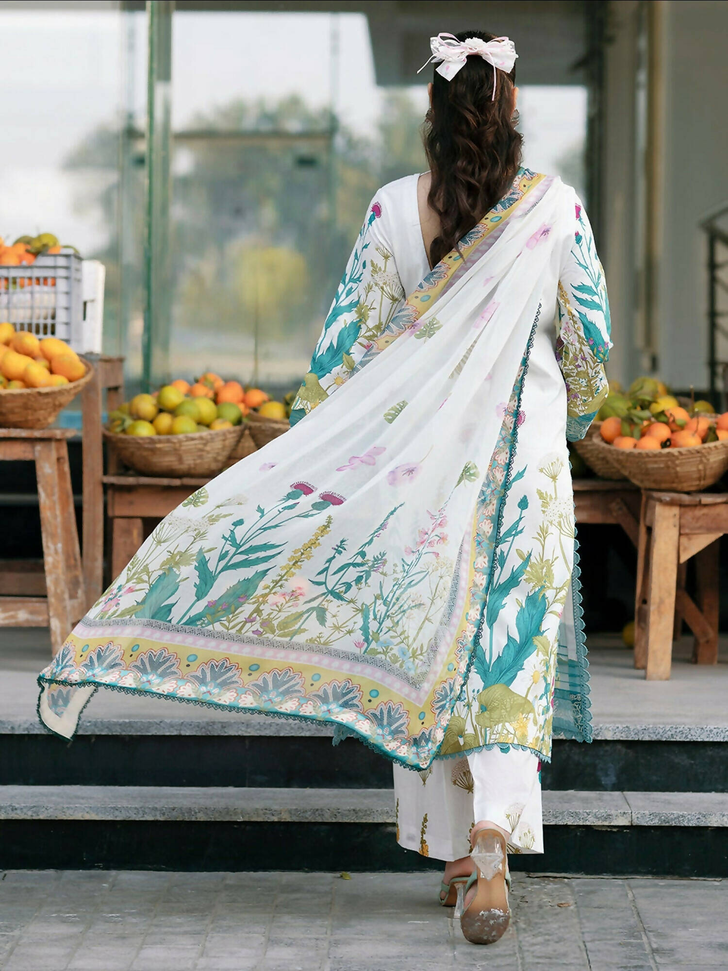 Mahnur Broadway Luxury Lawn'26 Embroidered Unstitched 3-Piece Suit-BW-004