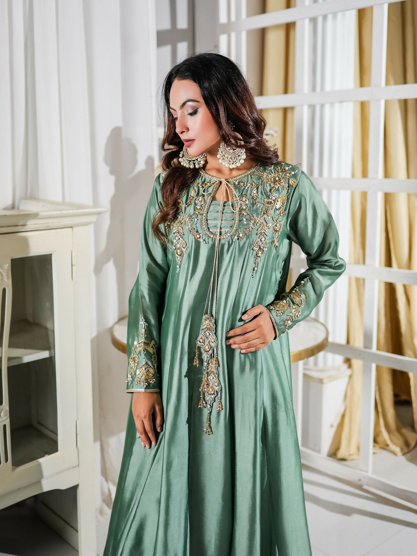 Farooq Hameed Studio Pariza Lux Festive'25 Pure Glass Silk Embroidered Stitched 3-Piece Suit-Mahrosh