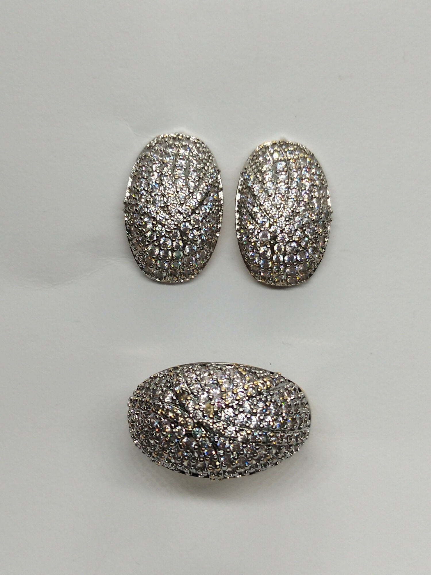 H&A Jewellery Dual Tone Stud Earrings and Ring Set