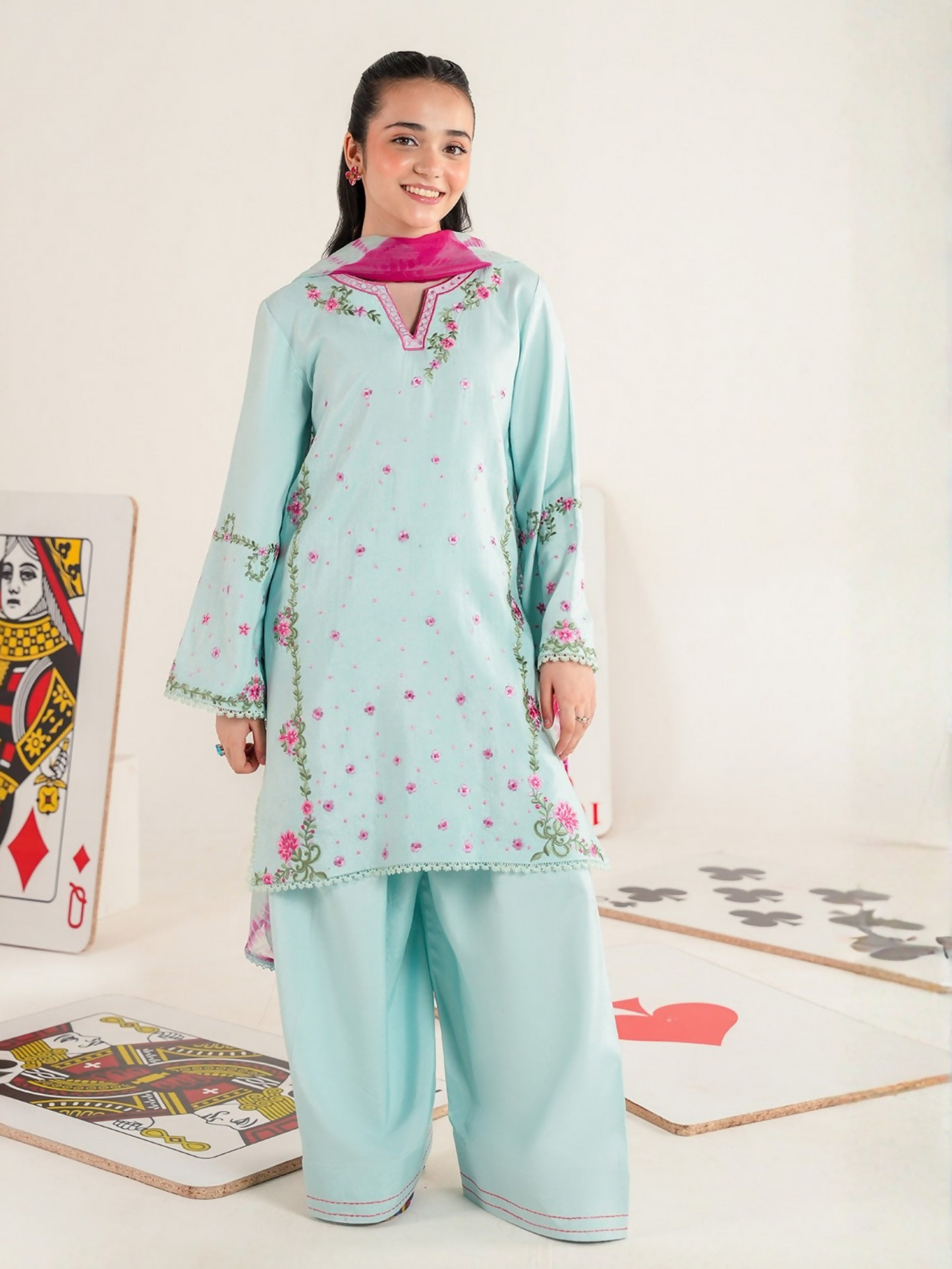 Panache Apparel Bloomie Lawn Embroidered Stitched Suit-Mimzi