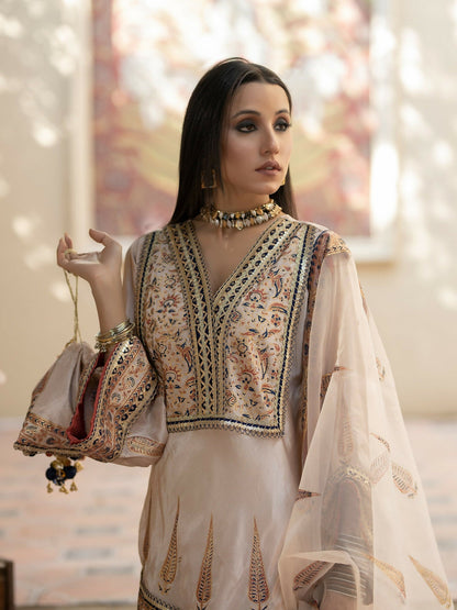 Shiza Hassan Chap Tilak Formals Pure Tusser Silk Embroidered Stitched 3-Piece Suit-Rosy Mist