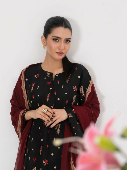 Stylish Collection Serene Summer Cotton Embroidered Stitched 3-Piece Suit–Dream