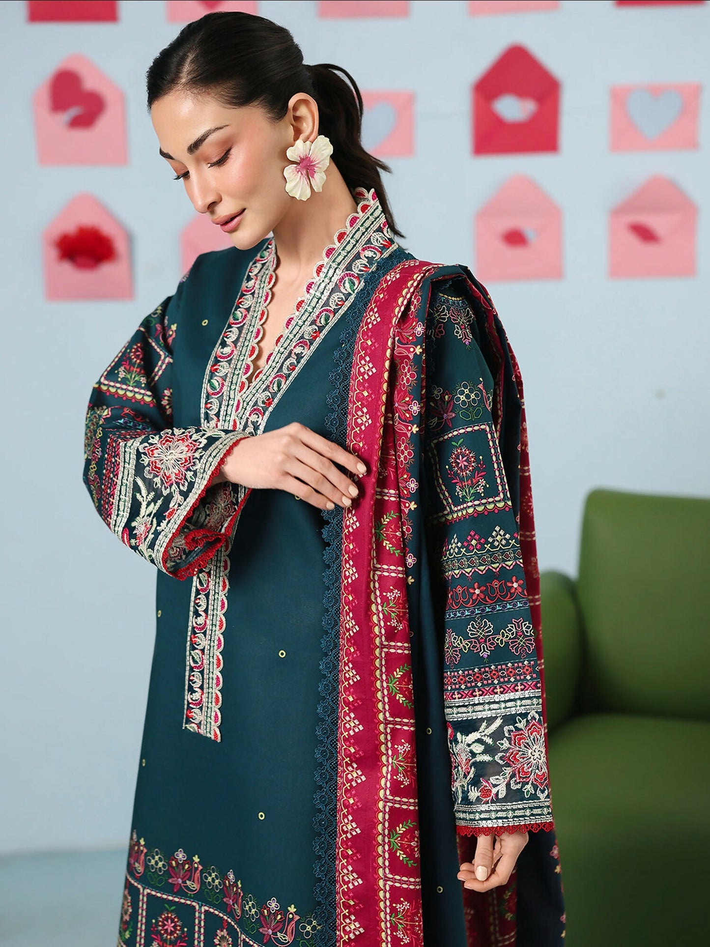 Mahnur Anaya Vol.2 Lawn Embroidered Stitched 3-Piece Suit-AN-2-09