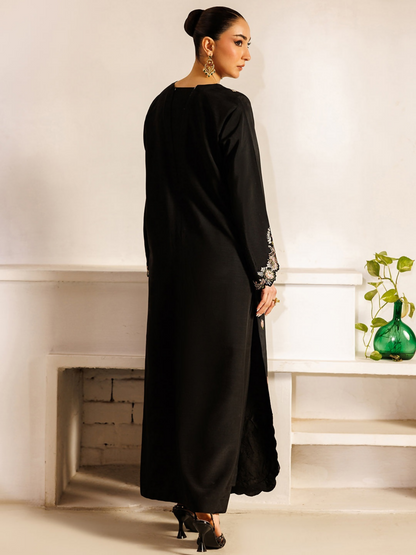 Panache Apparel Noore Eid Edit Raw Silk Embroidered Kaftan Set-Mahira