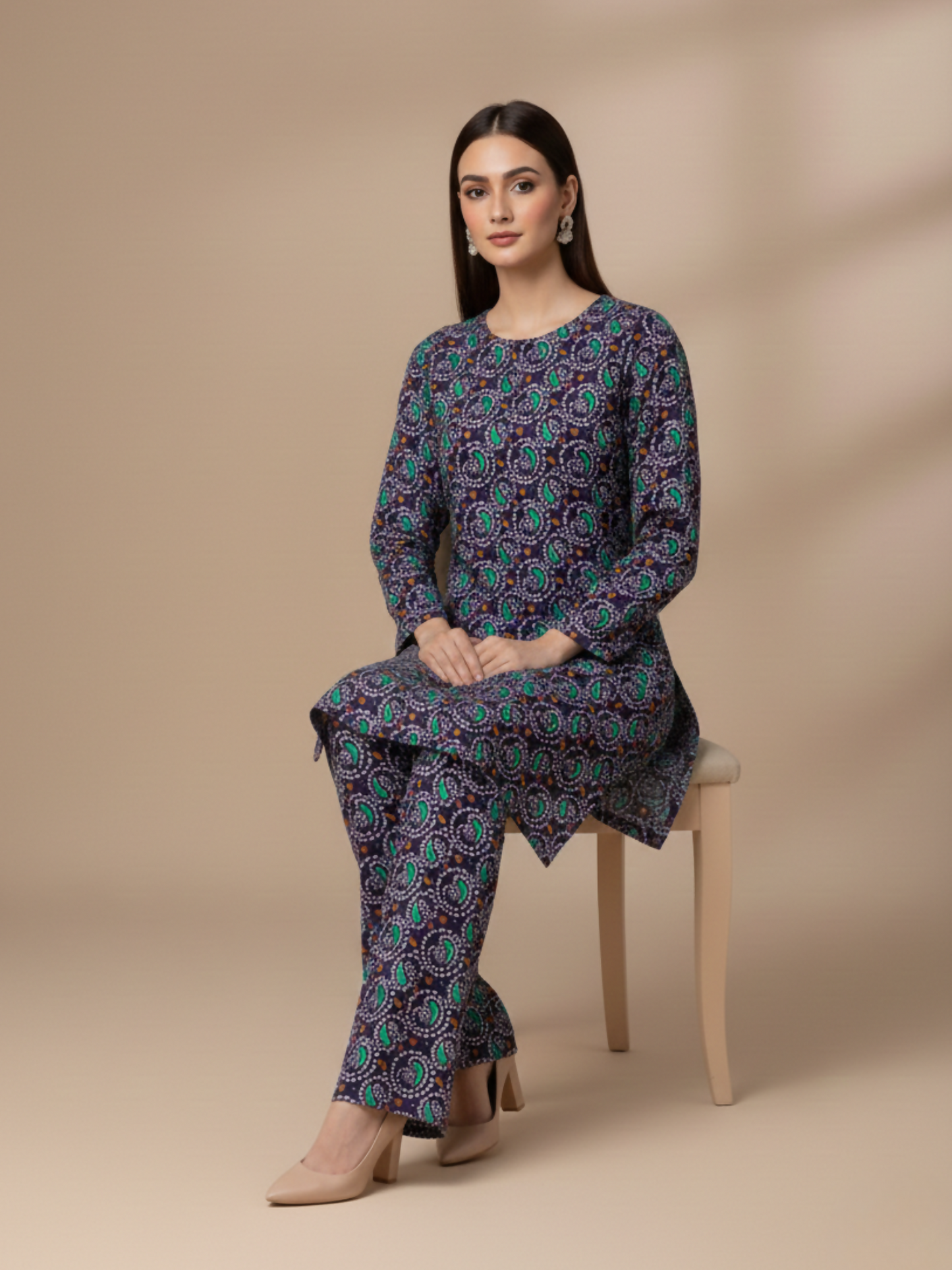 Bin Shaukat Cotton Cambric Printed Unstitched 2-Piece Suit