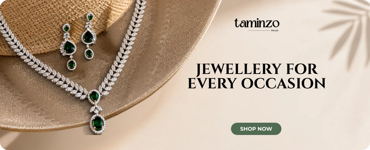 Slideshow banner for jewelry collection