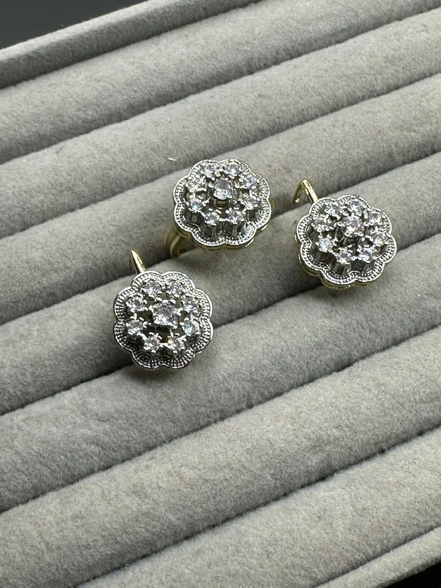 H&A Jewellery Earrings and Ring Set