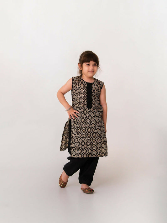 Kidoz Kloset Cotton Lawn Printed Stitched 2-Piece Suit-Tiny Tones