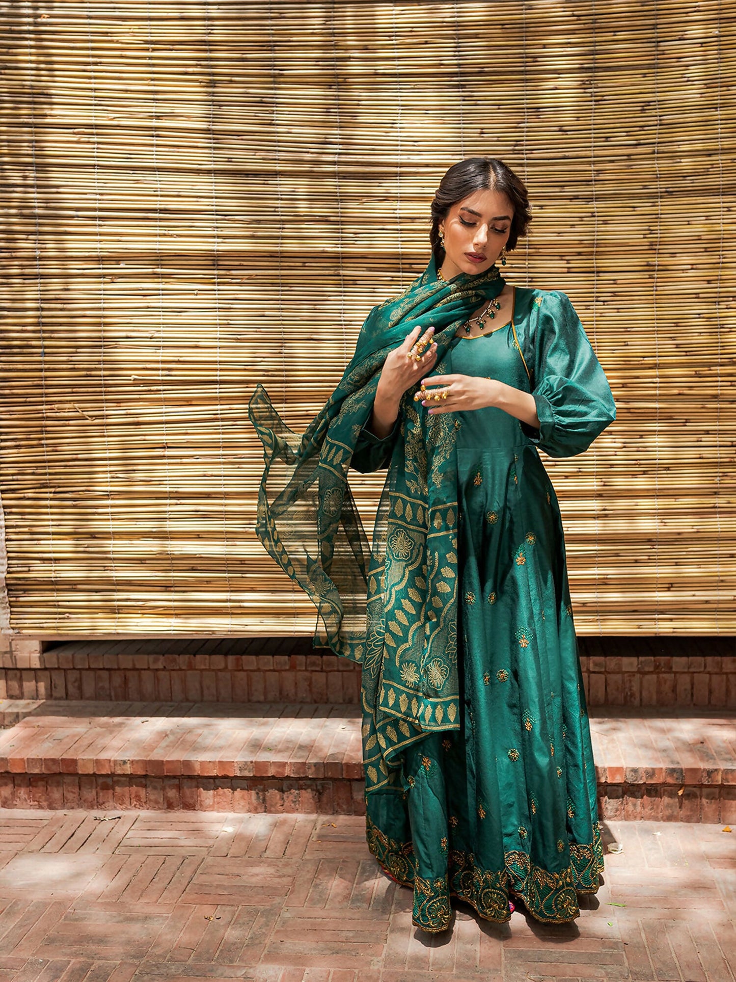 Mannat Clothing Chambray Kattan Printed Dupatta-Zamurd