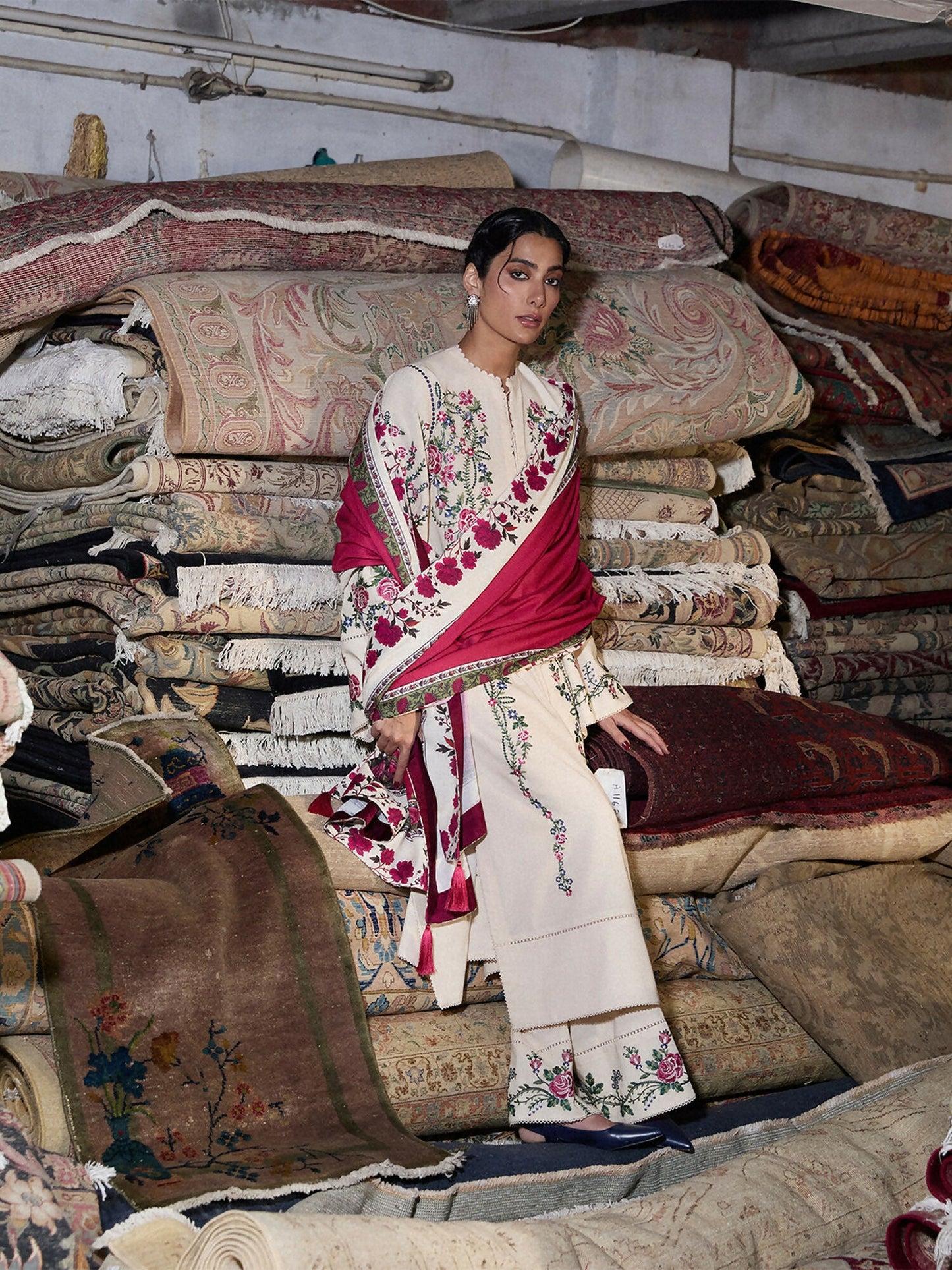 Jugnu by Hussain Rehar Karandi AW 25 - Edit III Embroidered Unstitched 3-Piece Suit-Zura