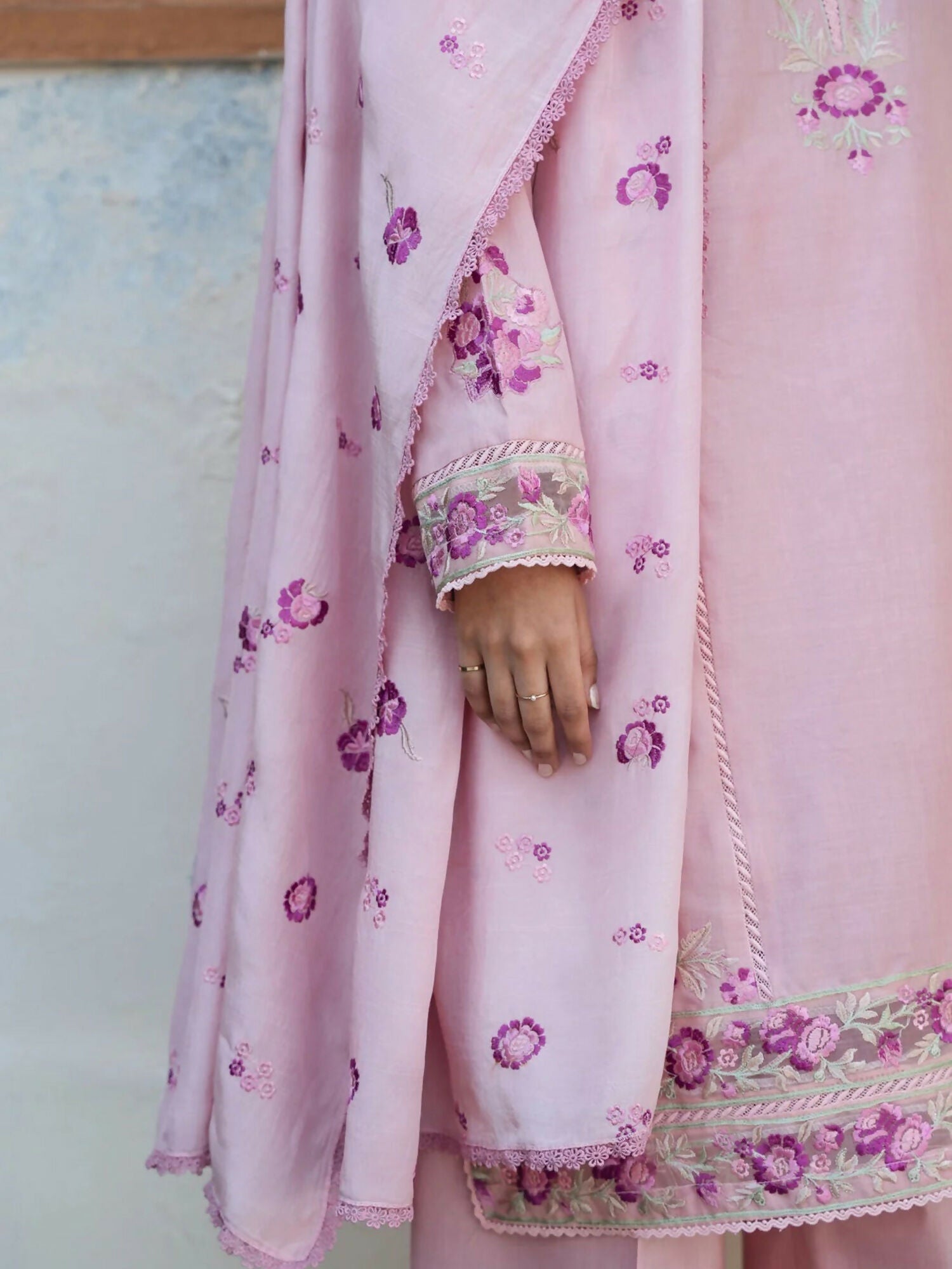 Mannat Clothing Lawn Embroidered Stitched Suit-Ballet