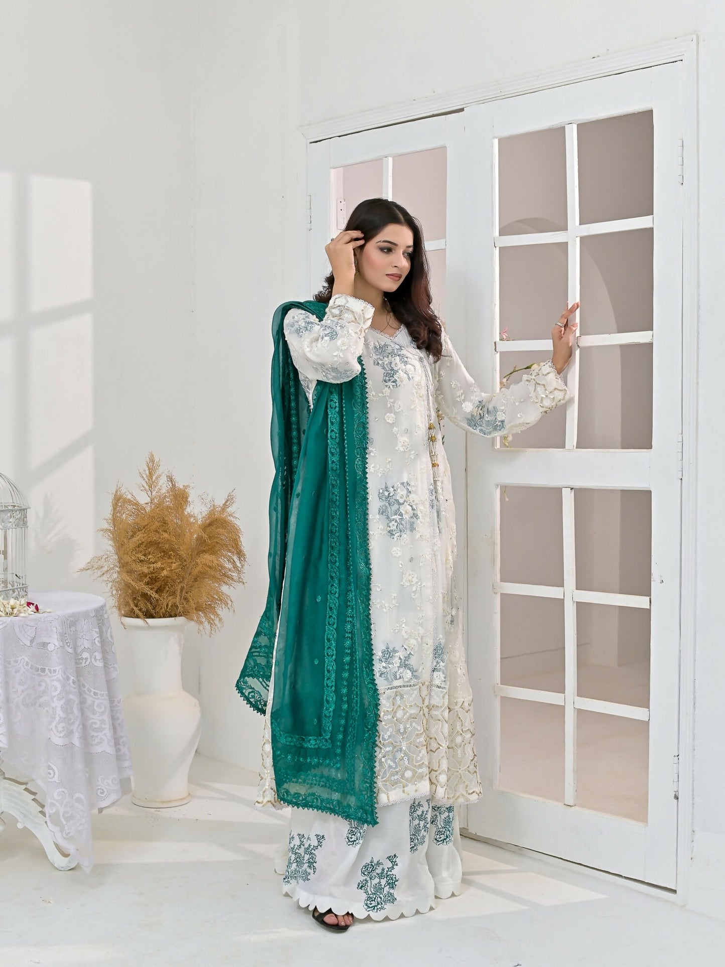 Ruby's Couture Chamak Dhamak Chiffon Embellished Lehenga-Fitoor
