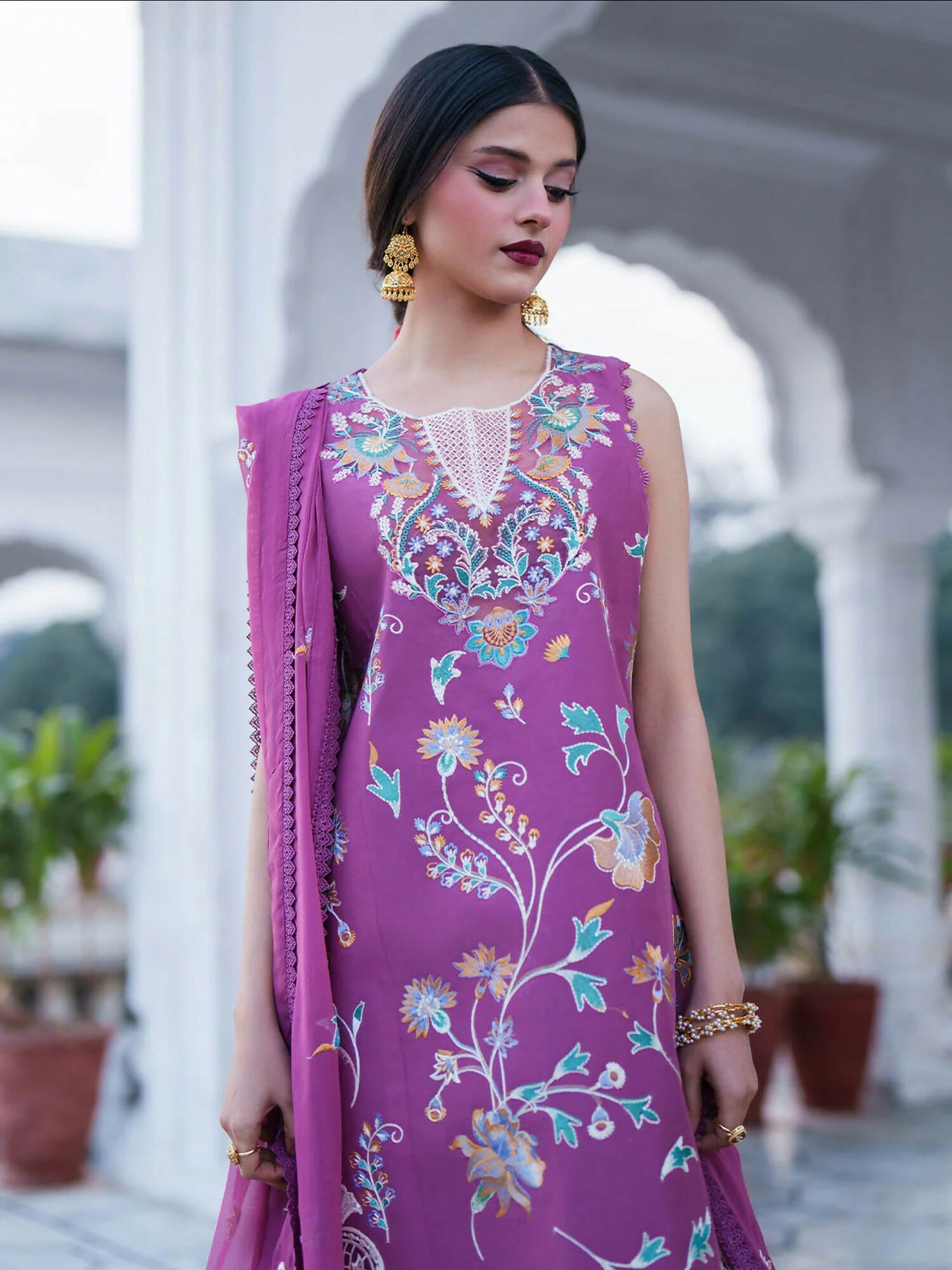Mahnur Gul Luxury Lawn'26 Embroidered Unstitched 3-Piece Suit-G-007