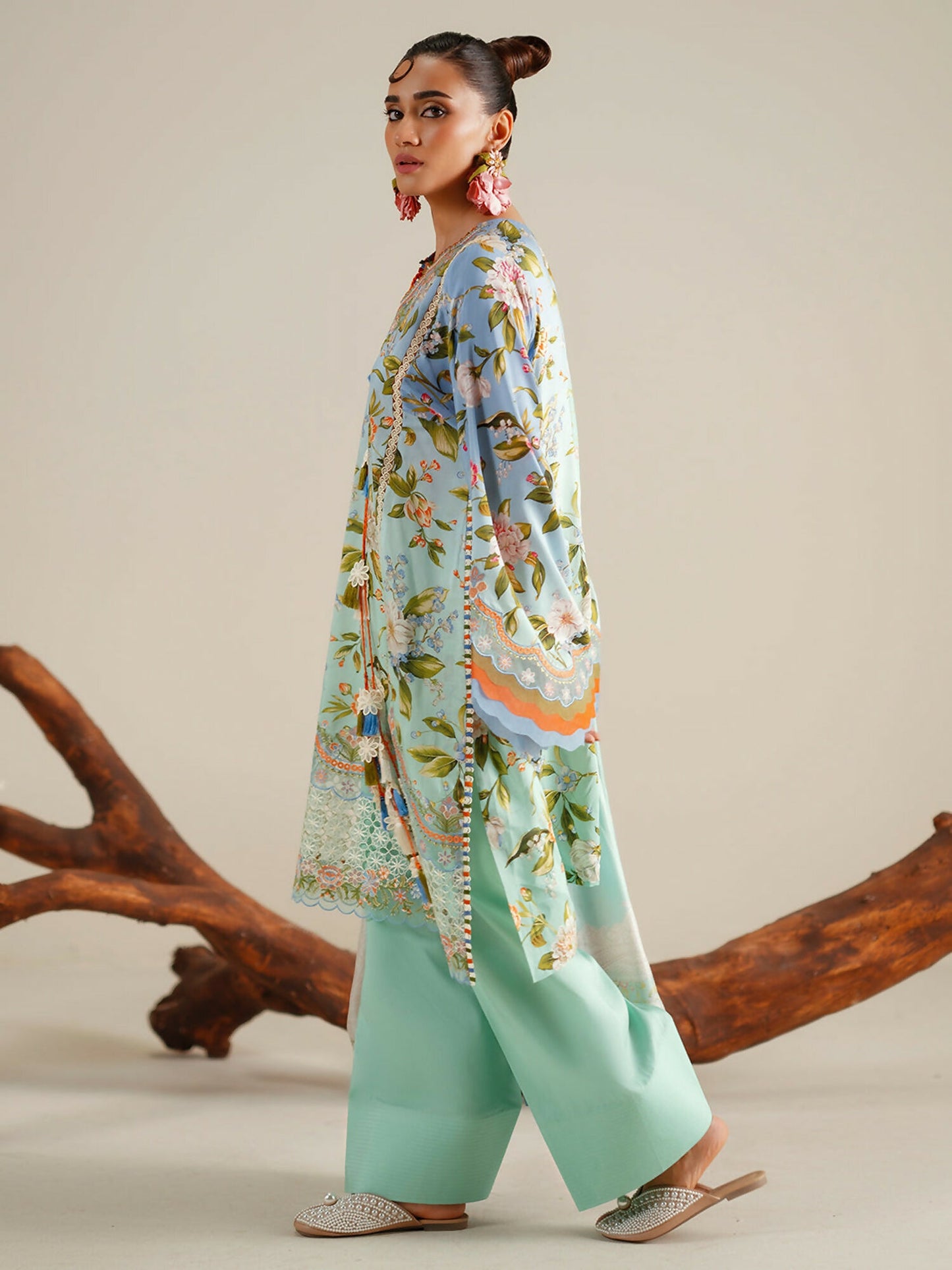 Binilyas Eres Bonita Viscose Embroidered Stitched 3-Piece Suit-1105-B