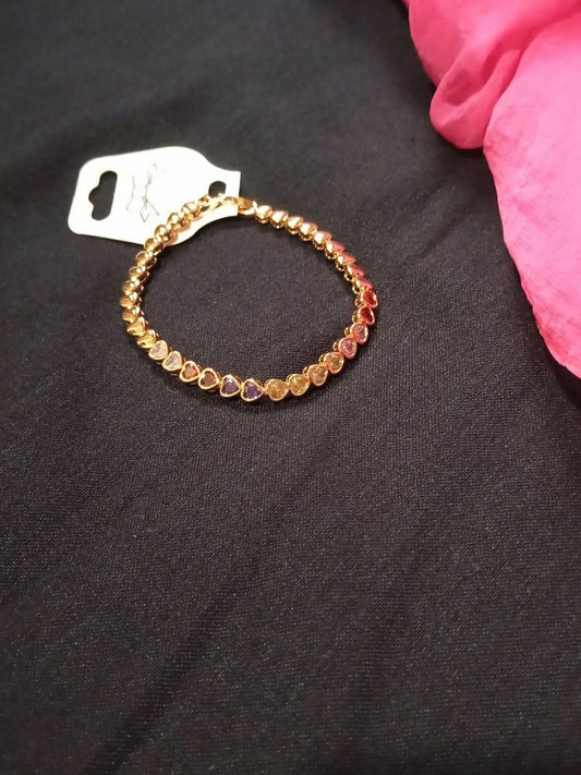 Joyels Golden Heart-Shaped Bracelet