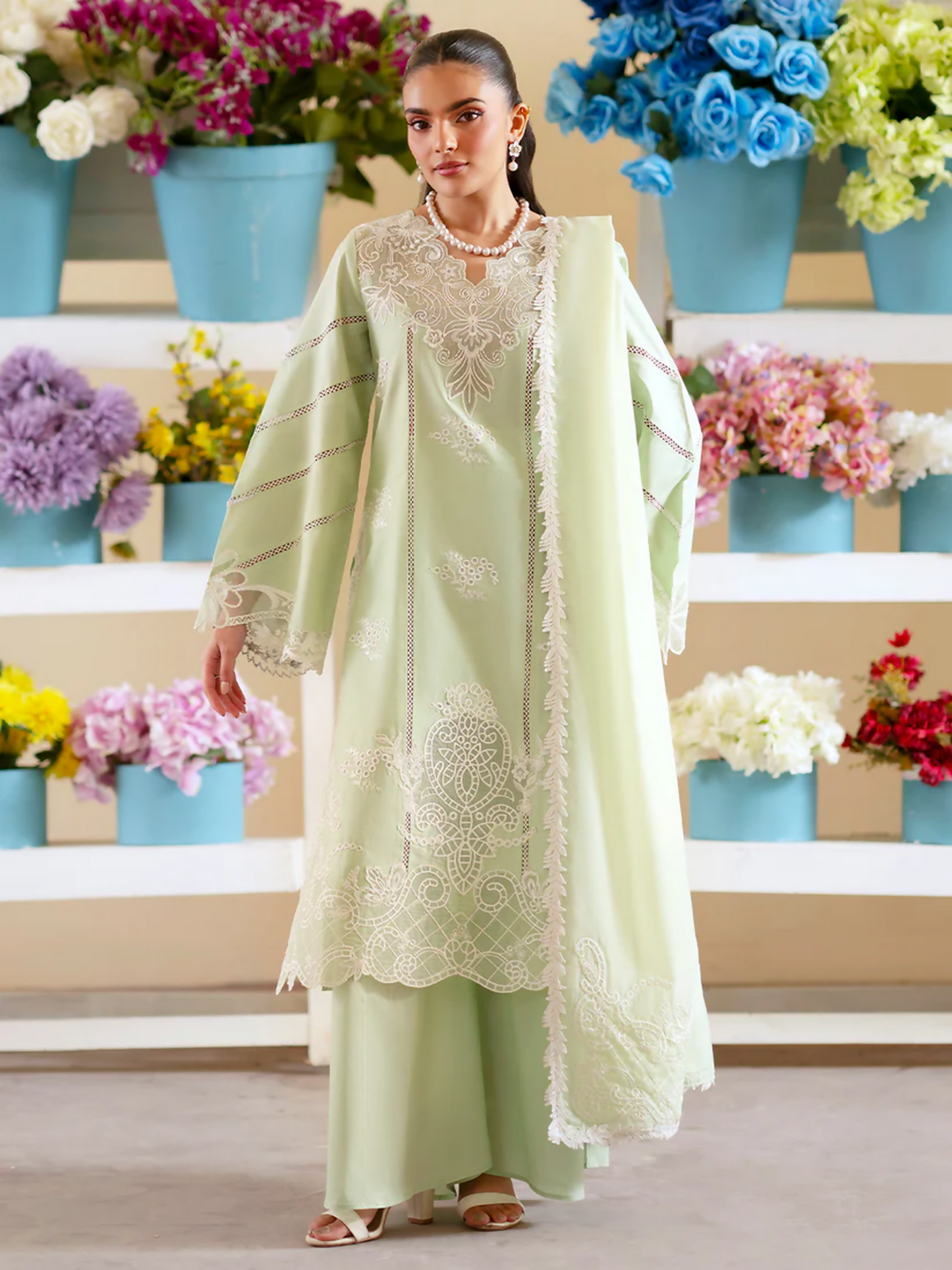Mahnur Ember Lawn Embroidered Stitched 3-Piece Suit-EM-004