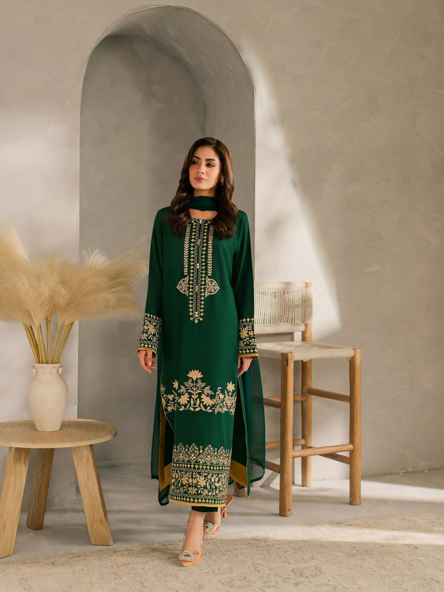 Zeephire Linen Embroidered Stitched 3-Piece Suit-Amina