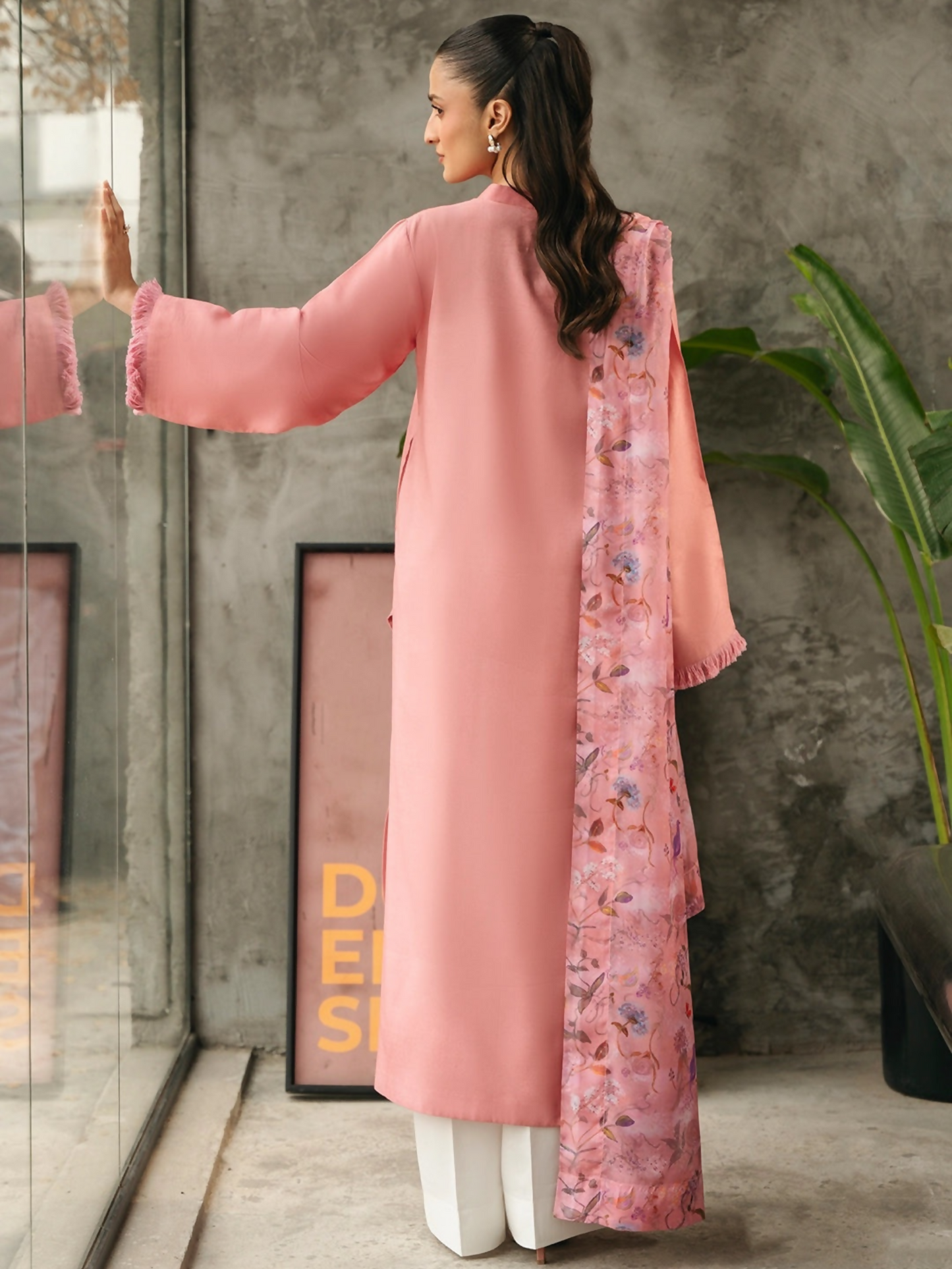 Mannat Clothing Suave Edit Raw Silk Stitched Suit-Rosette