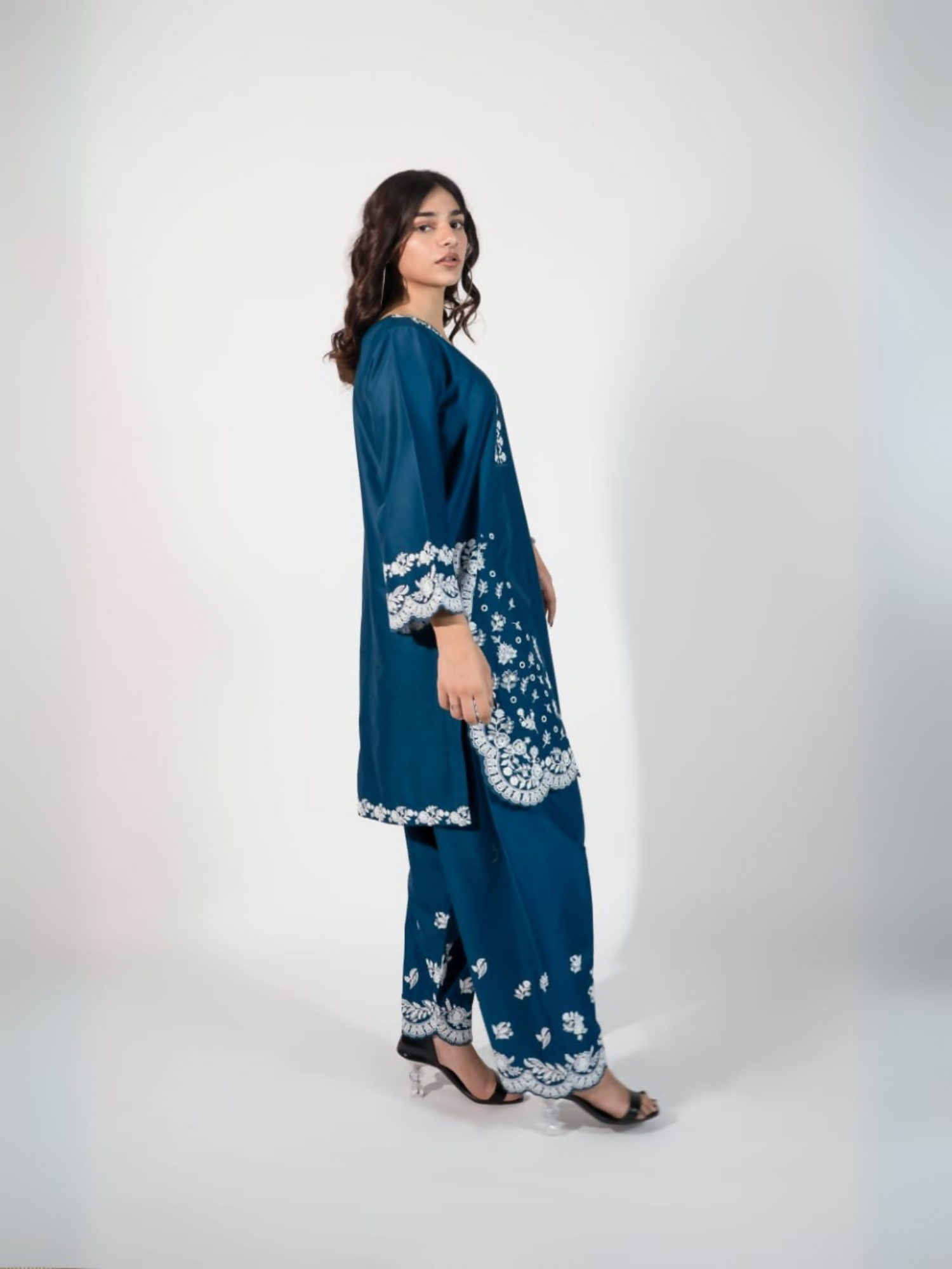 blue4