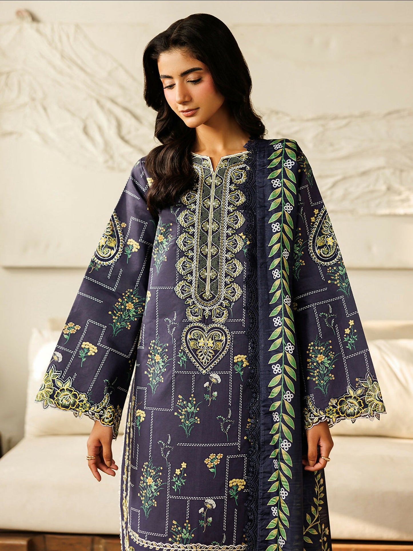 Mahnur Leila Lawn'26 Embroidered Unstitched 3-Piece Suit-L-09