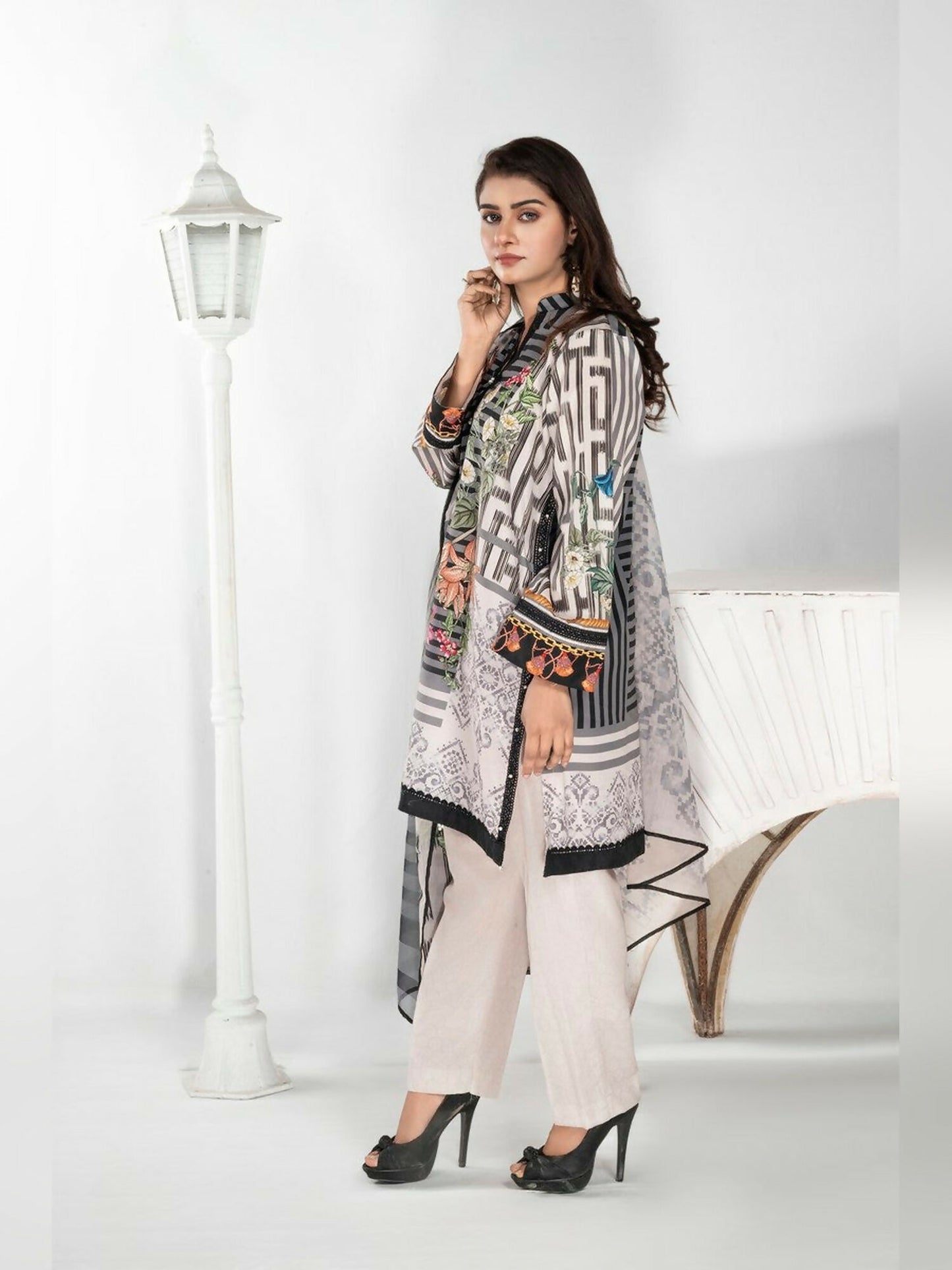 Imran Aftab Aura Summer Lawn Printed Unstitched 3-Piece Suit-IALC 04