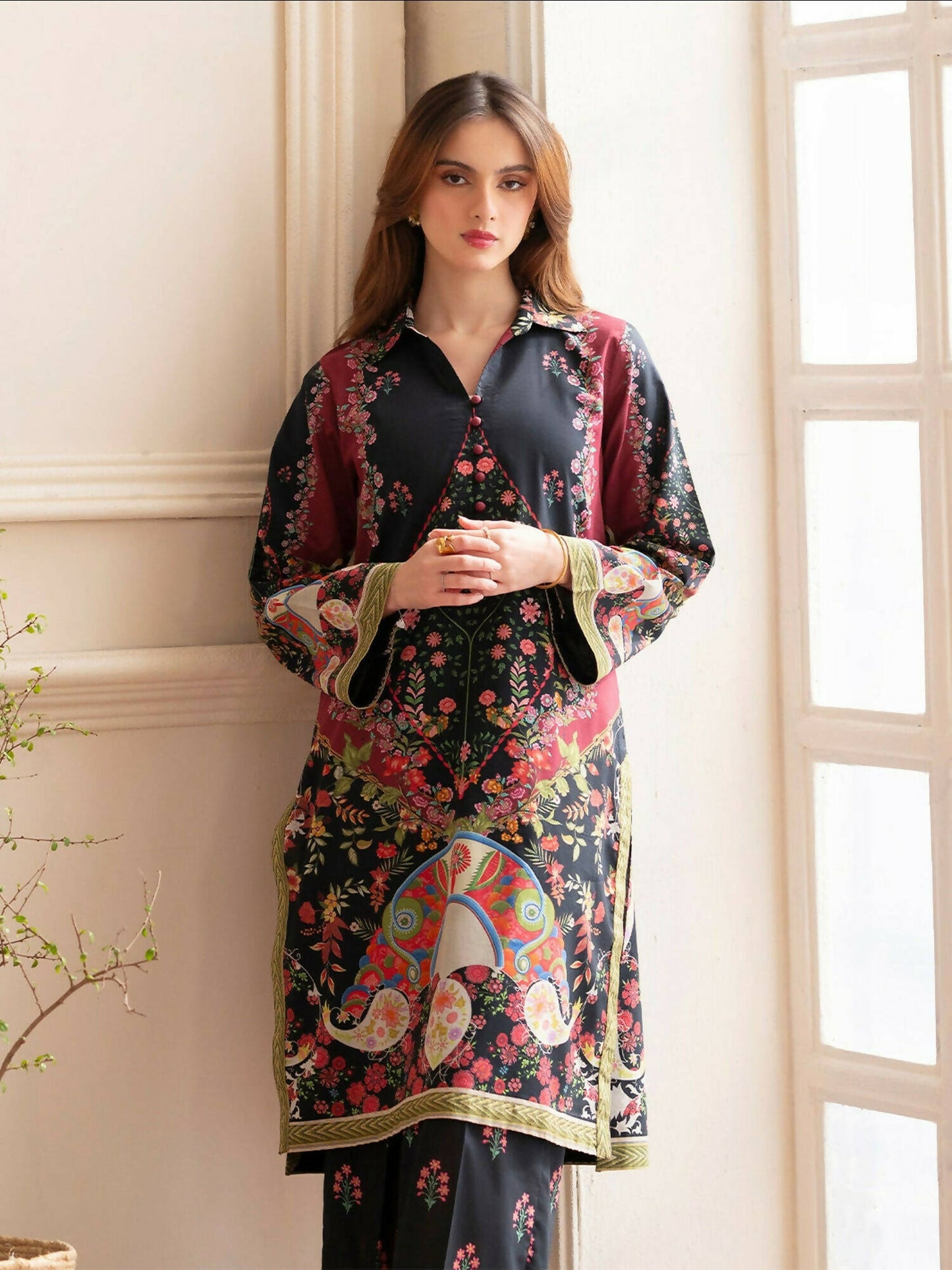 Mahnur Noir Lawn'26 Printed Co-Ord Set-N-08