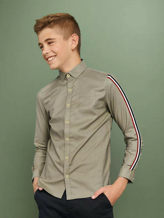 Funky's Plain Side Stripe Shirt-11529
