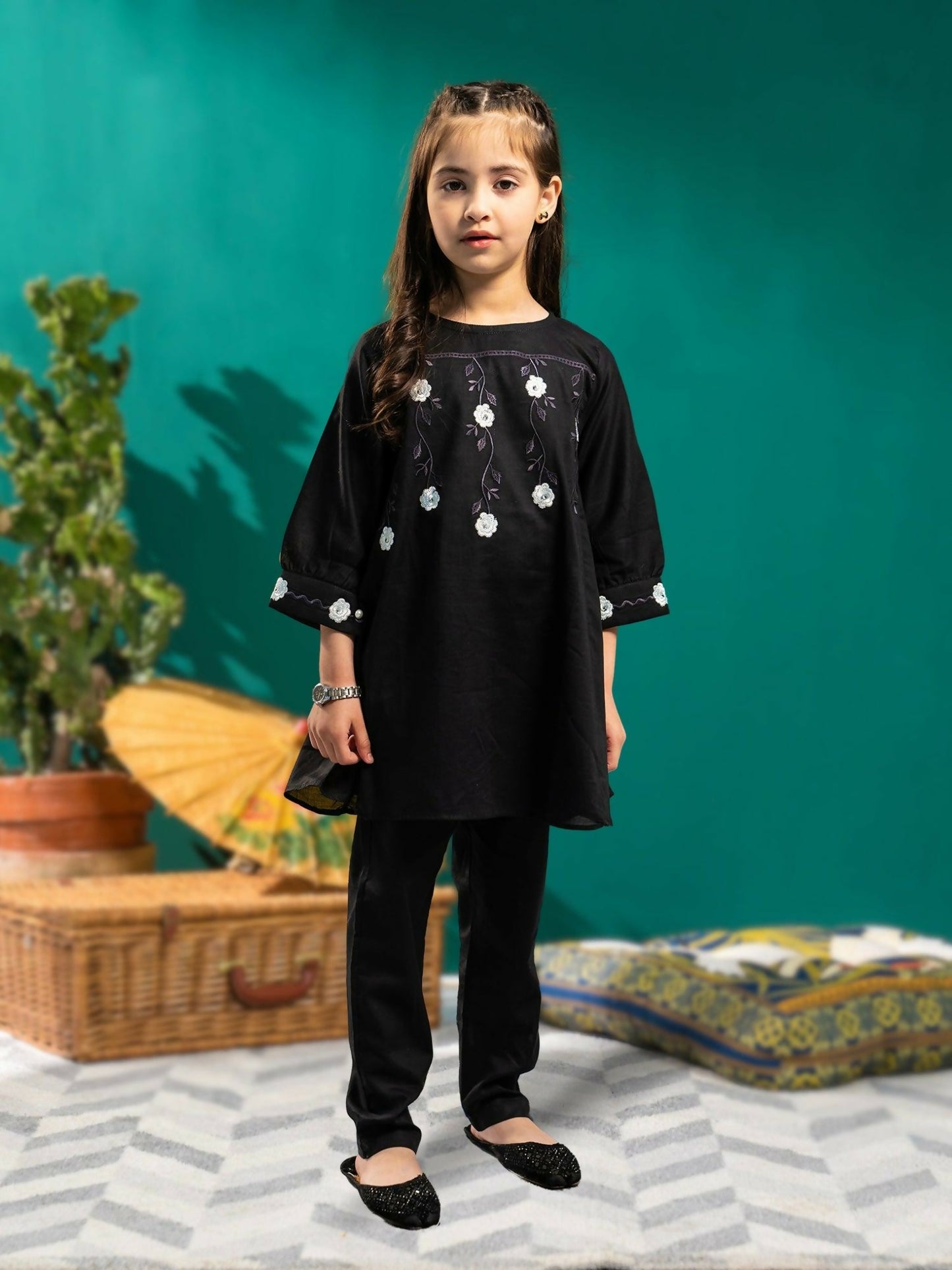 Cotton stitched Top and Capri 2-piece set with designer appeal and three-quarter sleeves, perfect for summer.