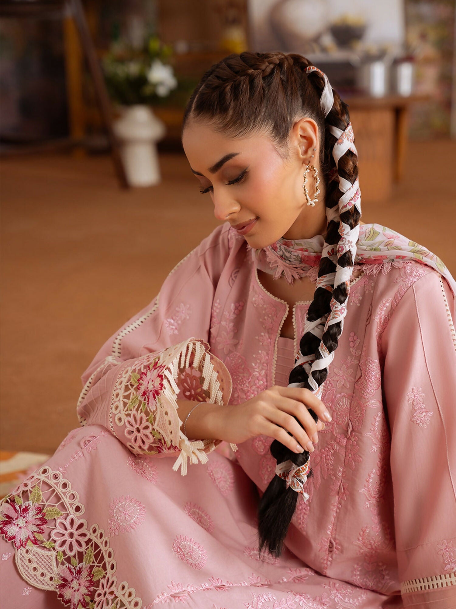 Joolie By Saira Rizwan Lawn Embroidered Unstitched 3-Piece Suit-Leyla-B-SRL25-04