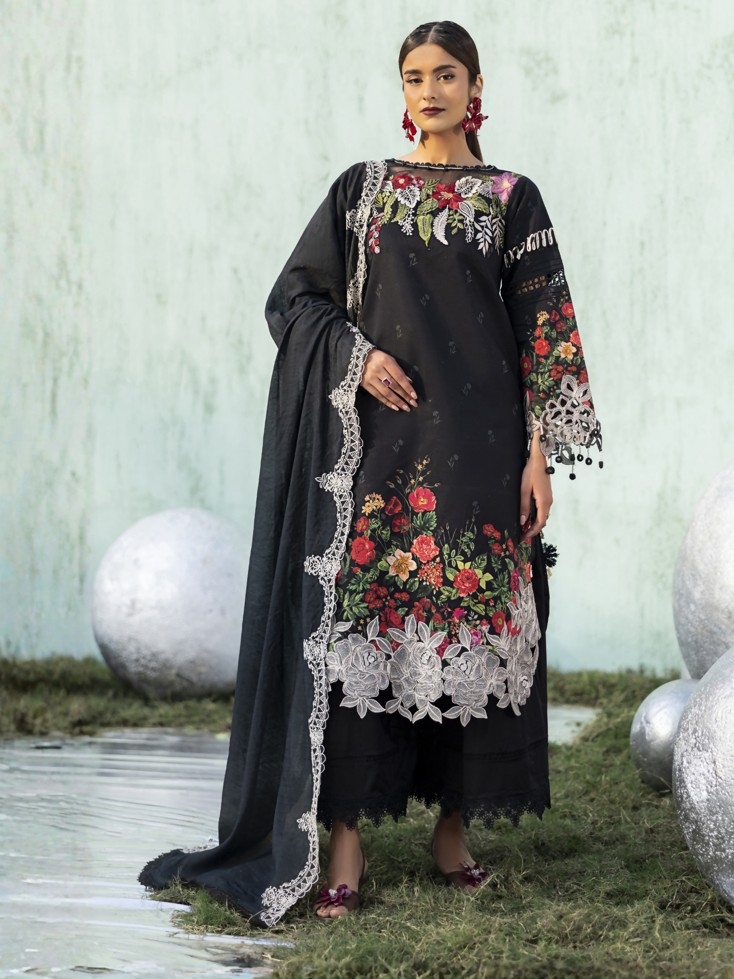 Parishay Ivy Bloom'26 Lawn Embroidered Unstitched 3-Piece Suit-IB-02